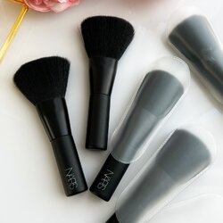 แปรงแต่งหน้า Nars Powder Brush