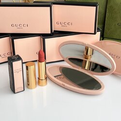 Gucci Rouge a Levres Mat Lip & Pink Mirror