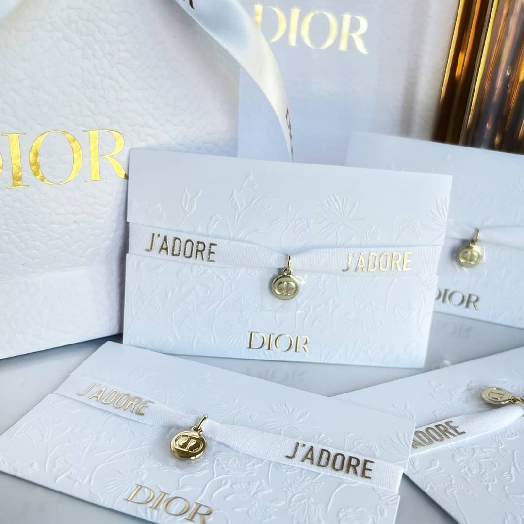 Dior Pendant CD Gold Tone จี้ Dior พร้อมริบบิ้น