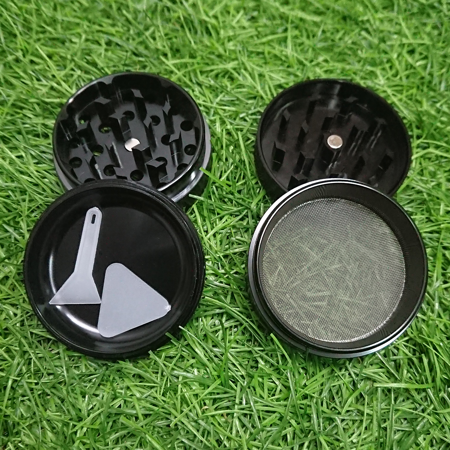 [1002] Grinder ขนาด 50x40mm 4ชั้น ฟันคม งานCNC ที่บดสมุนไพร เครื่องบดสมุนไพร บดกาแฟ ไกเดอร์บด