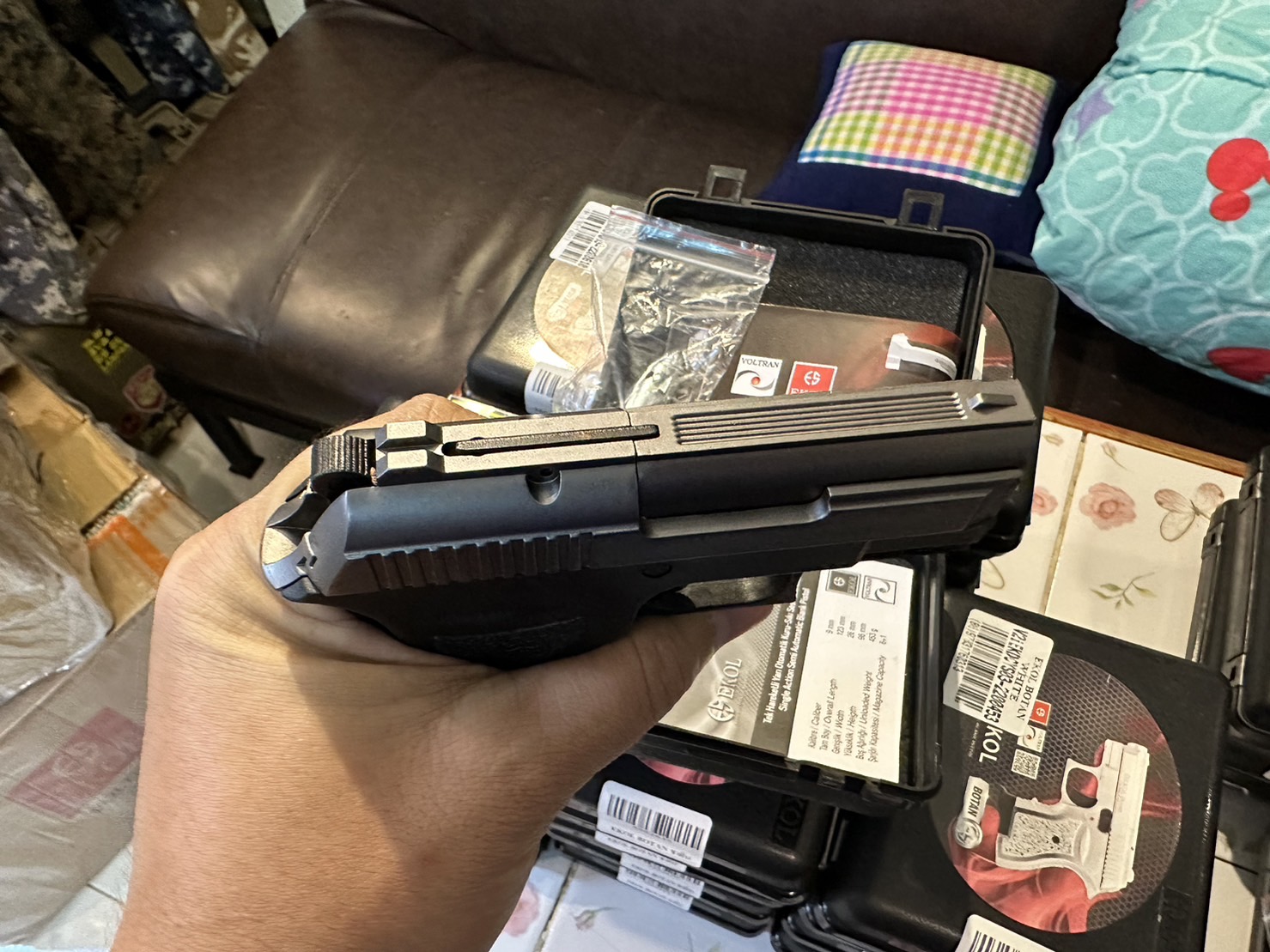 EKOL Botan ไททัน