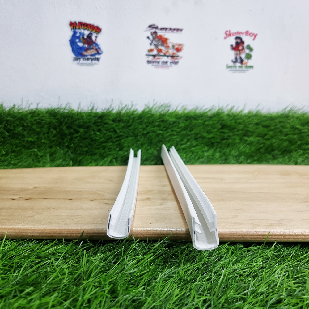 [0302][ลด50%] ขอบยางกันกระแทก แบบบาง แบบหนา เสริมแผ่นเหล็ก ยาวประมาณ 30cm