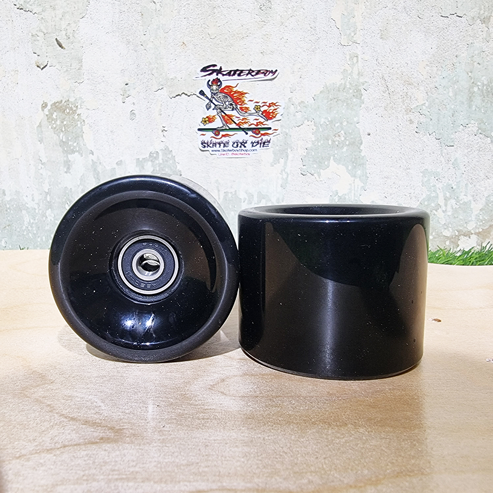 [0316] ชุดสุดคุ้ม ล้อสเก็ตบอร์ด65x50mm 78A 4ล้อ ชุดsetting ลูกปืน Abec11 ยาง3mm ชุดน็อต และ Skatetool