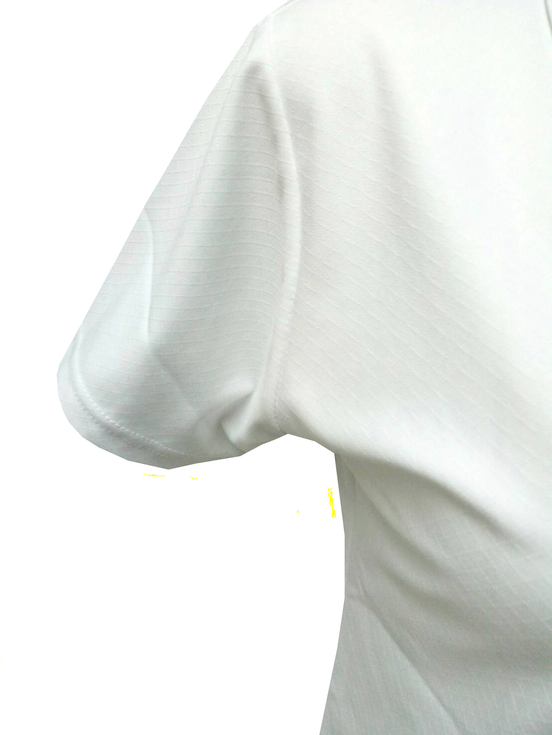 เสื้อโปโล ลายข้าวหลามตัด ปกเชิ้ต สีขาว เอกลักษณ์ที่ไม่เหมือนใคร ลดล้างสต๊อก