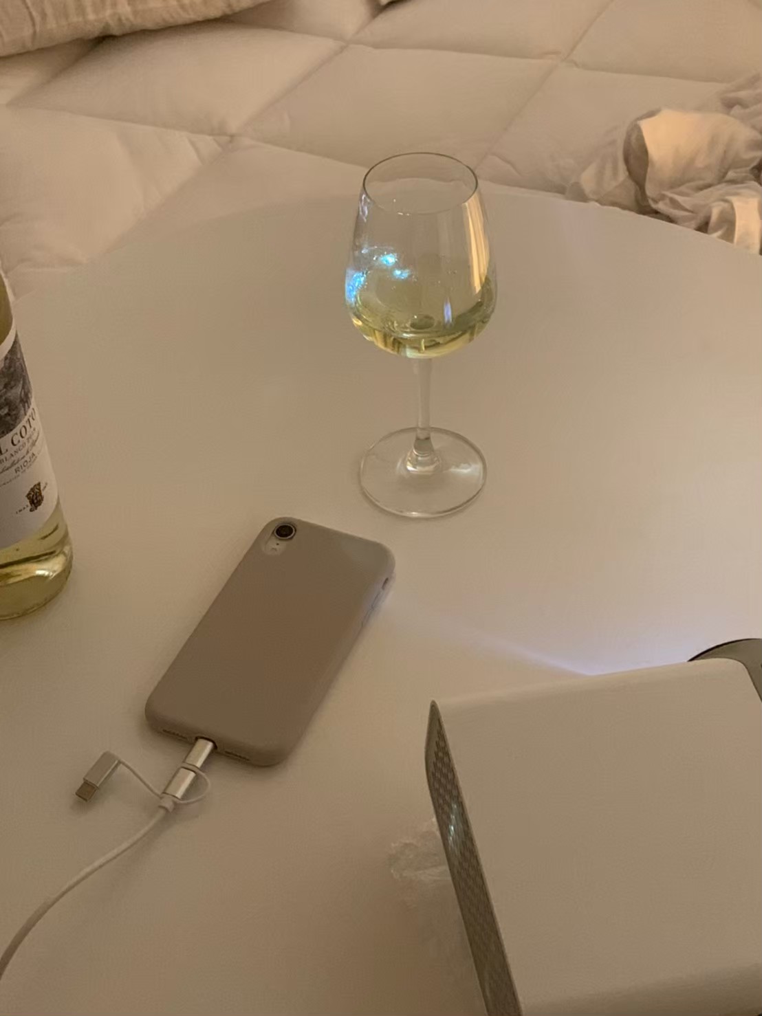 Silicone Case (light gray colors) ** สำรองสี 1 สีกันหมด **