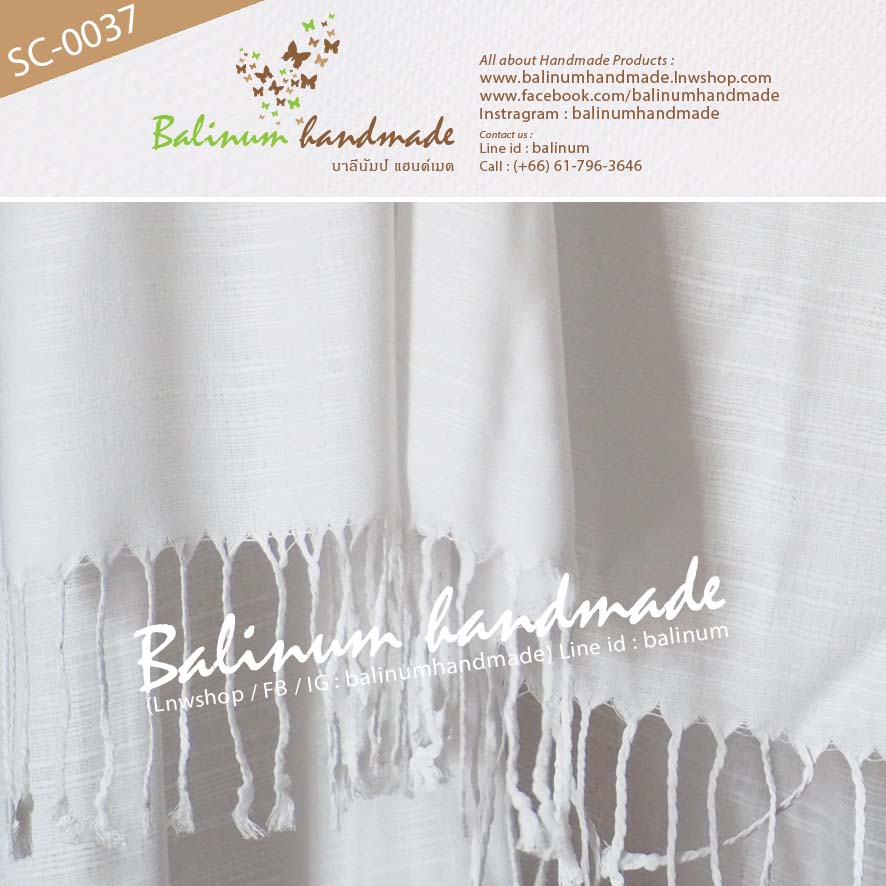 ผ้าพันคอพาสมีน่า 100% โทนน้ำเงิน-ขาว-ดำ-ครีม ผ้ามีน้ำหนัก เนื้อผ้านุ่ม ลื่น บางเบา ให้ความอบอุ่น รู้สึกสบาย สามารถนำมาพันคอหรือคลุมไหล่ก็ได้ (ใช้ได้ทั้งผู้หญิงและผู้ช ขาว (White)