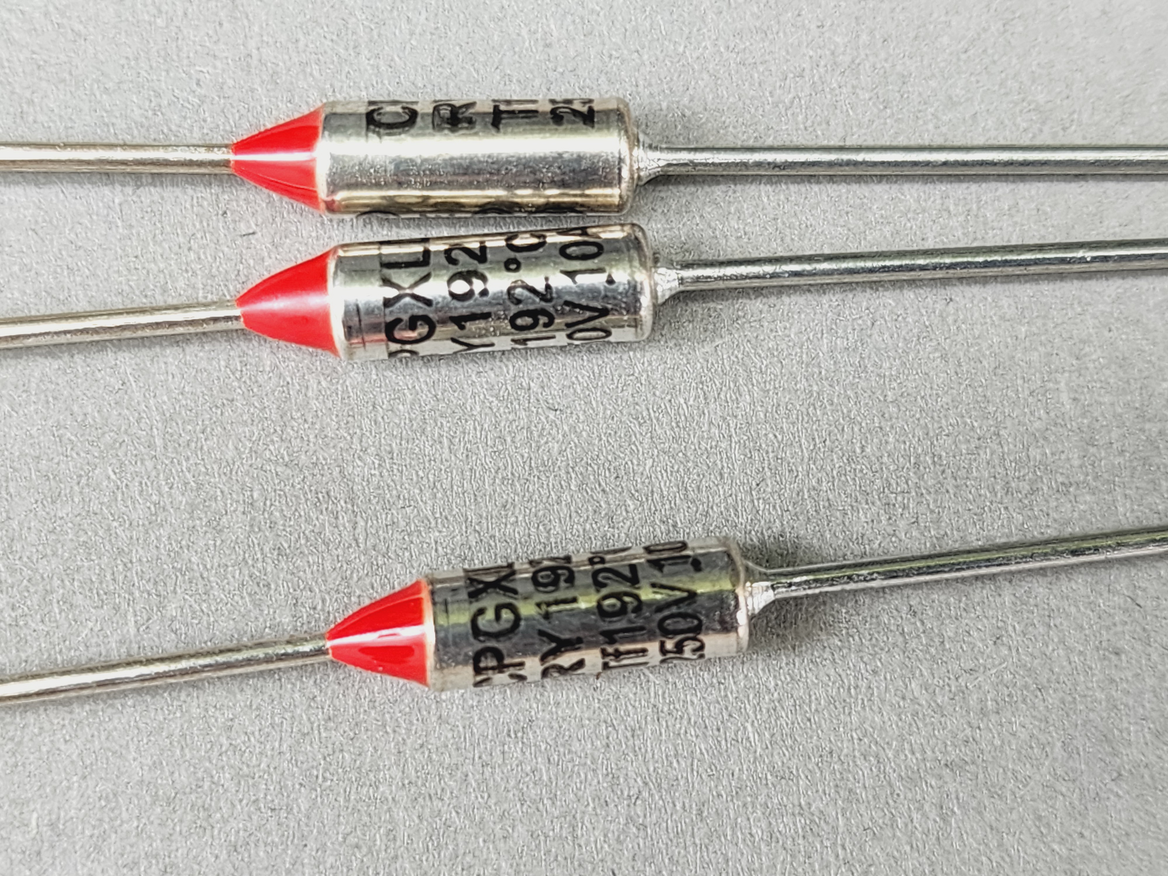 เทอร์โมฟิวส์ ฟิวส์ความร้อน 10A 250V 192C