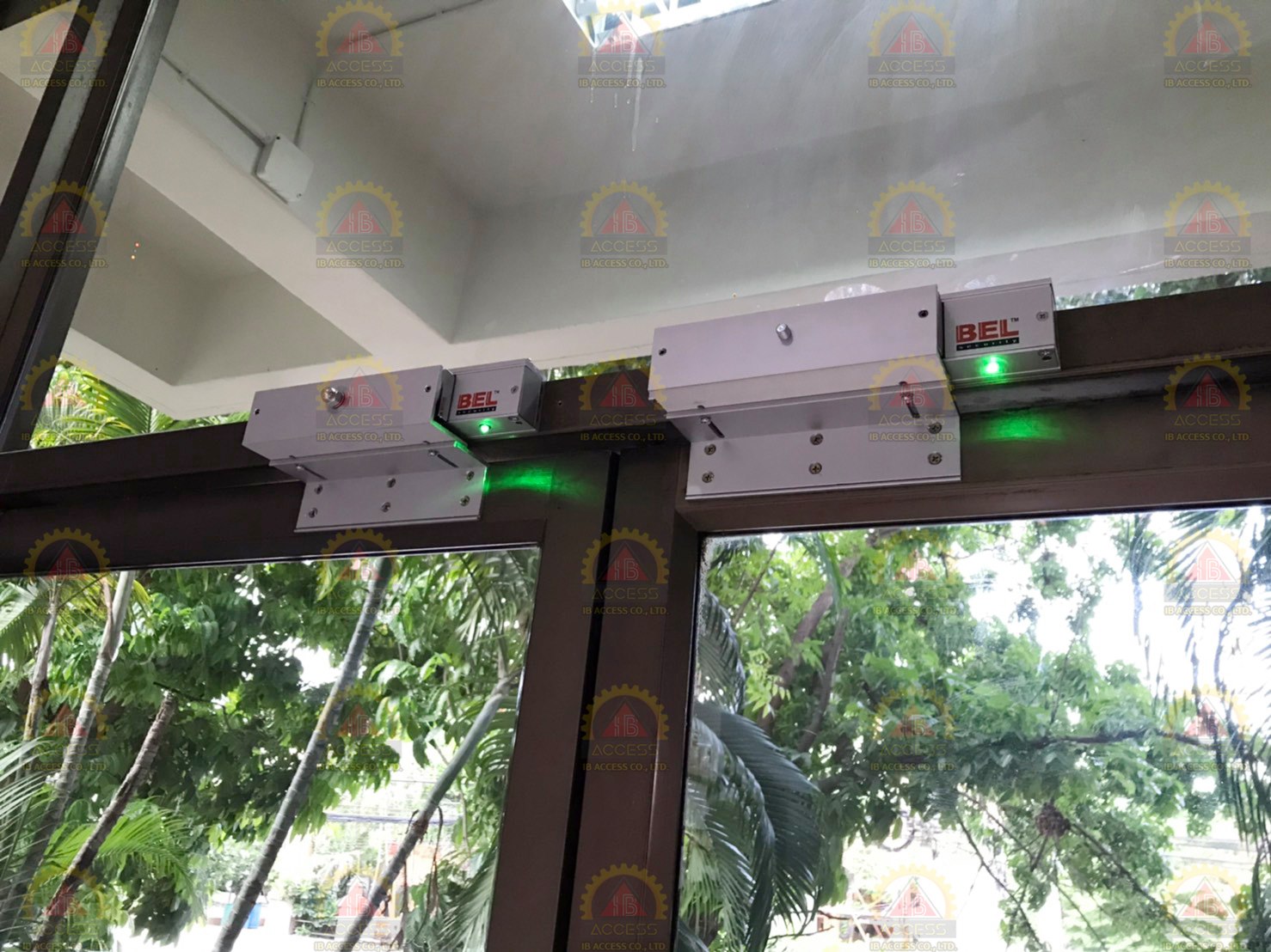 Magnetic Lock 600 lbs. ยี่ห้อ BEL รุ่น 600LED พร้อม LZ Bracket