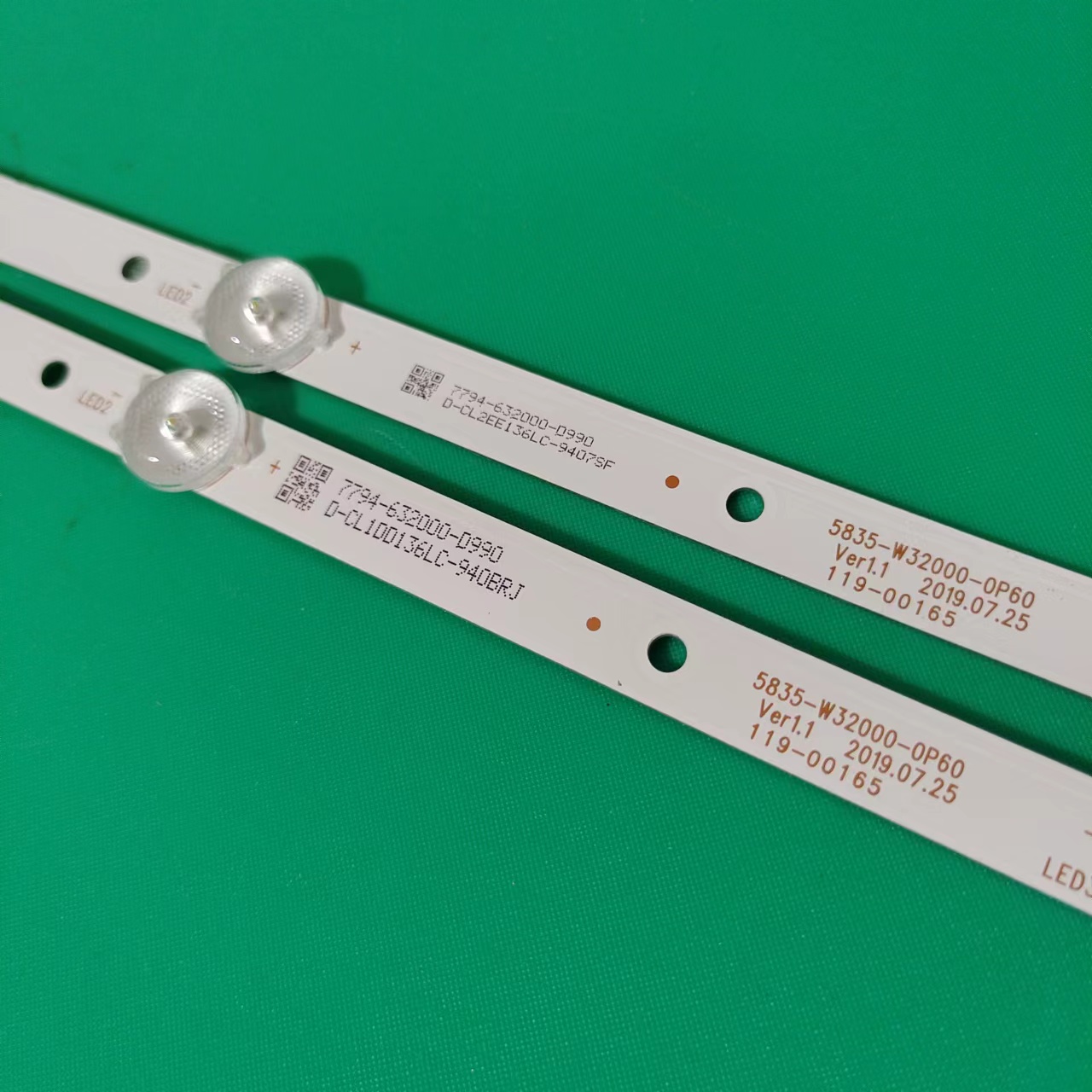 หลอดใหม่อันที่ 279 Skyworth 32X8 32K5C light bar 5835-W32000-0P60 6P00 5ดวง2แถว