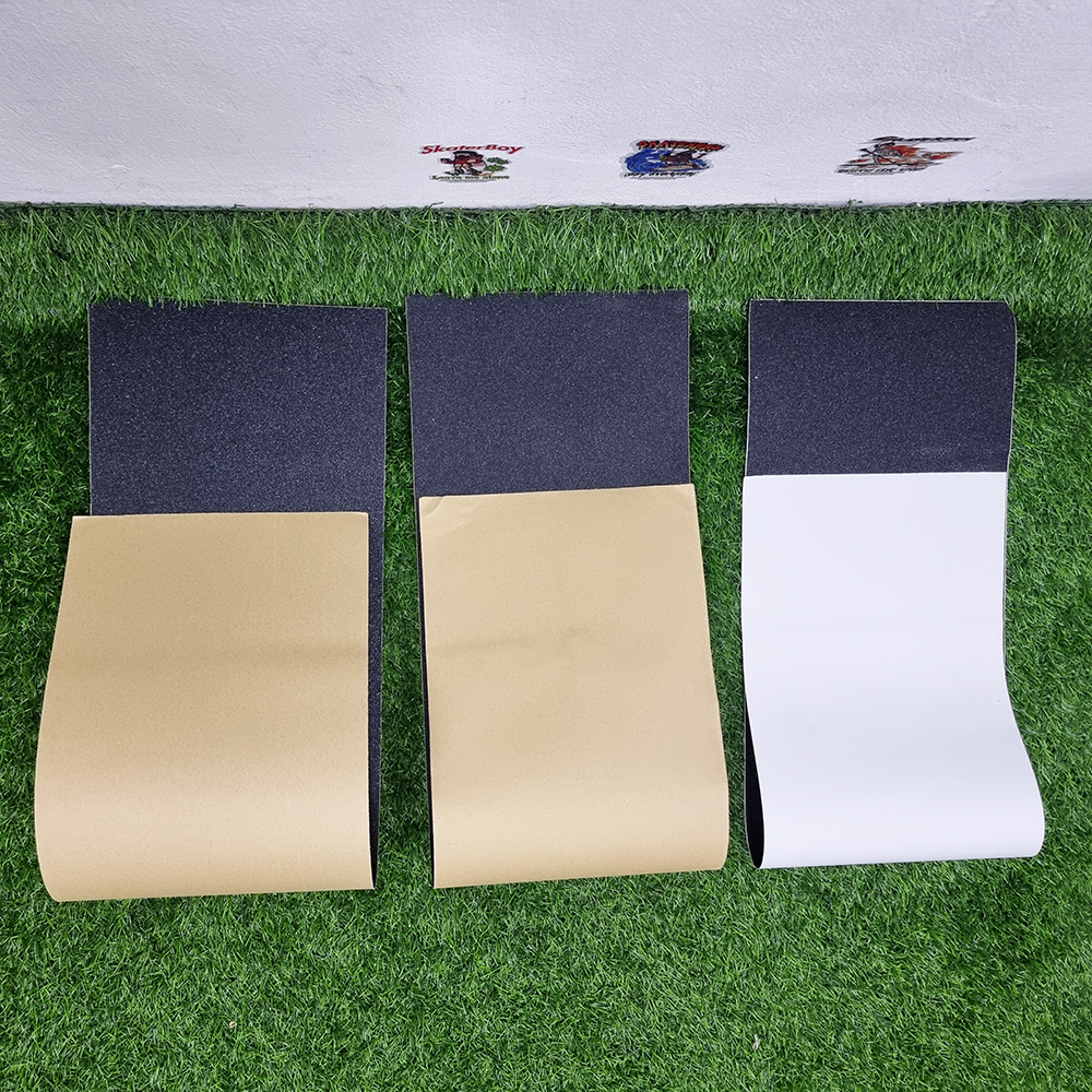 [0304][ลด50%] สติ๊กเกอร์กระดาษทราย 84x23cm 3ความหนา 125g 144g มีรูไล่อากาศ 168g