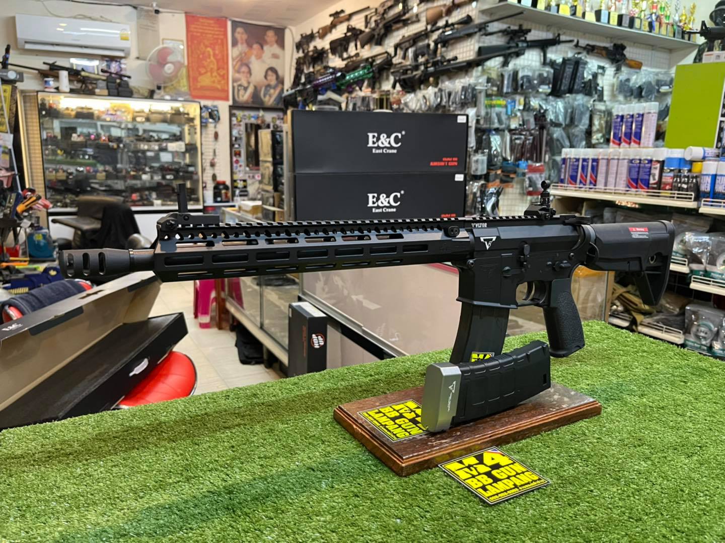 E&C 855 S2 : John Wick2 TTI TR-1 M-Lok 13" บอดี้โลหะ
