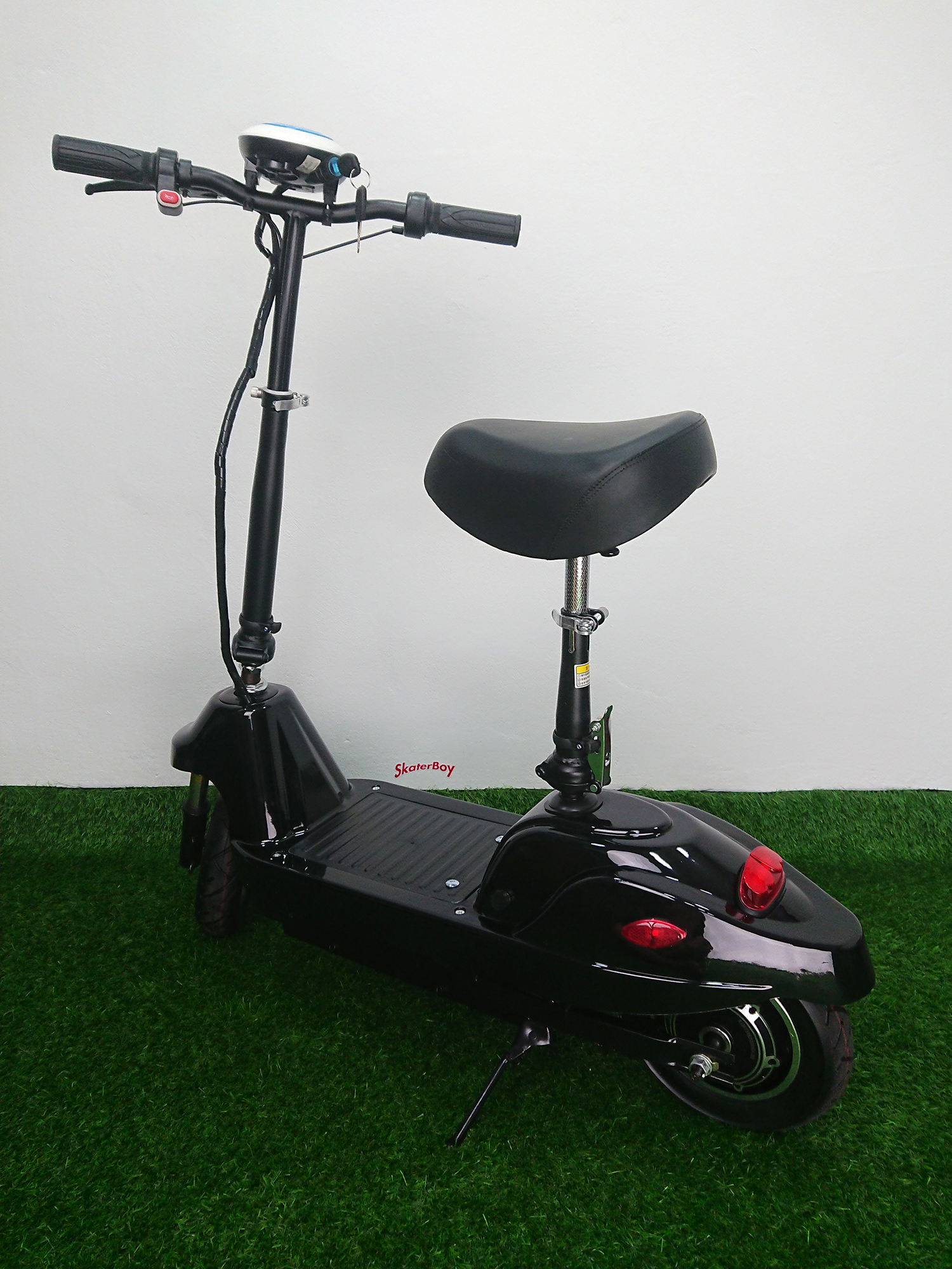 [0601] สกู็ตเตอร์ไฟฟ้า รุ่น Dolphin สำหรับผู้ชาย ล้อ10นิ้ว รับประกัน6เดือน มีอะไหล่เปลี่ยน Electric scooter