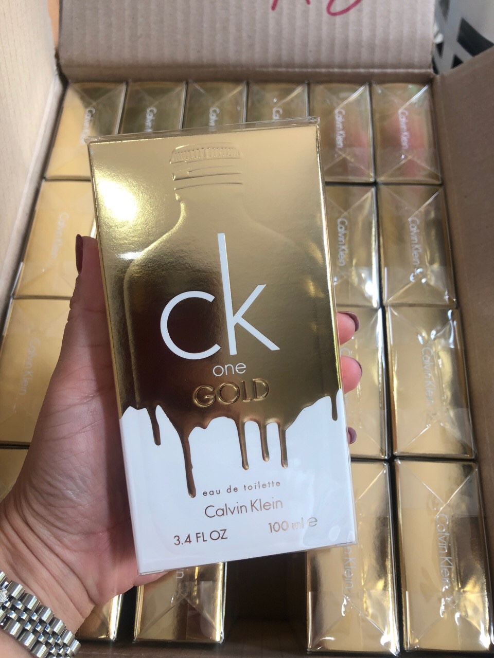 CK ONE GOLD EDT 100 ml / 200 ml (Counter Box)