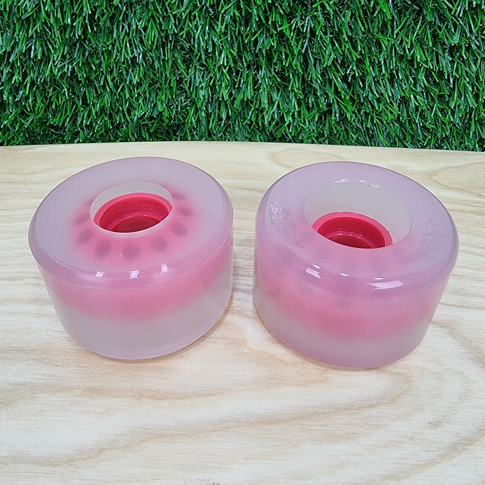 [0316] ล้อโรลเลอร์สเก็ต เรืองแสง 63x40 78A ขอบมน Luosenka Roller skate