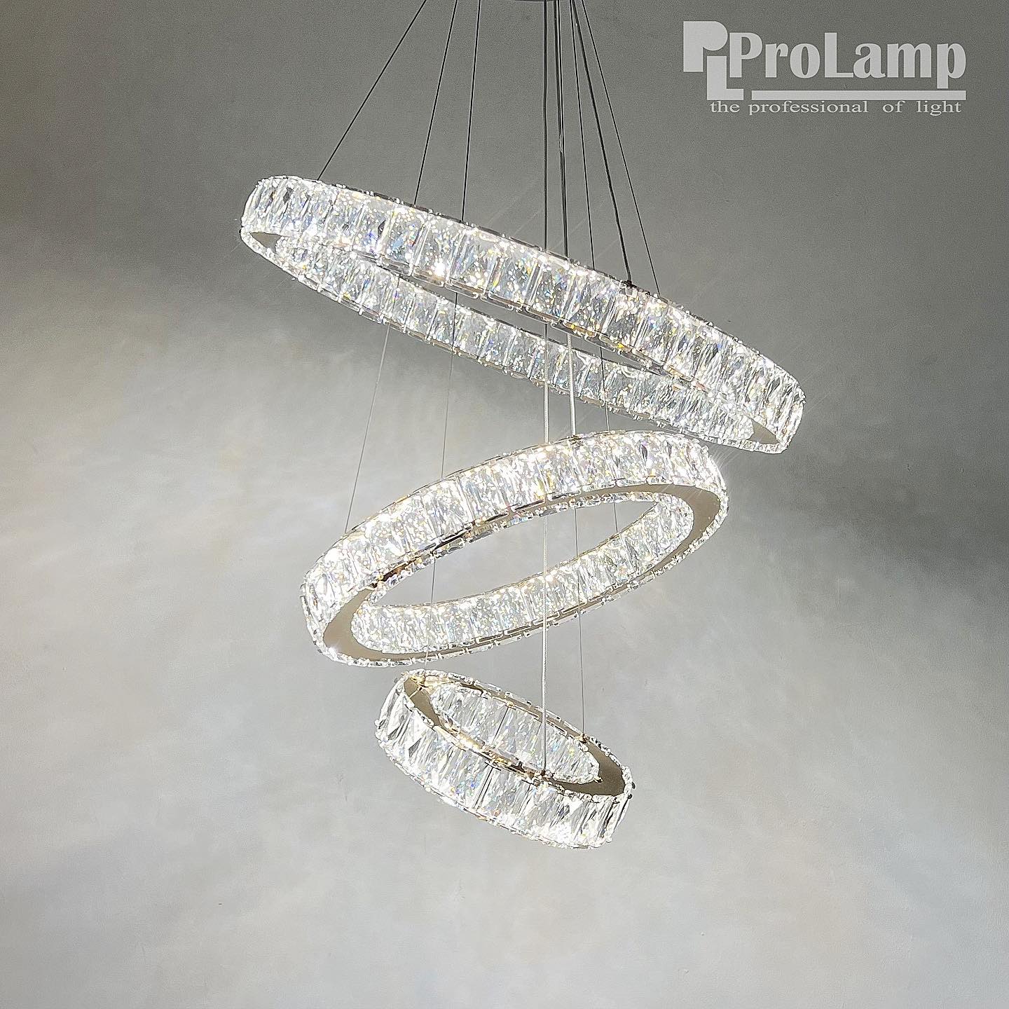 โคมไฟเพดานคริสตัล 9004-3 (RG)