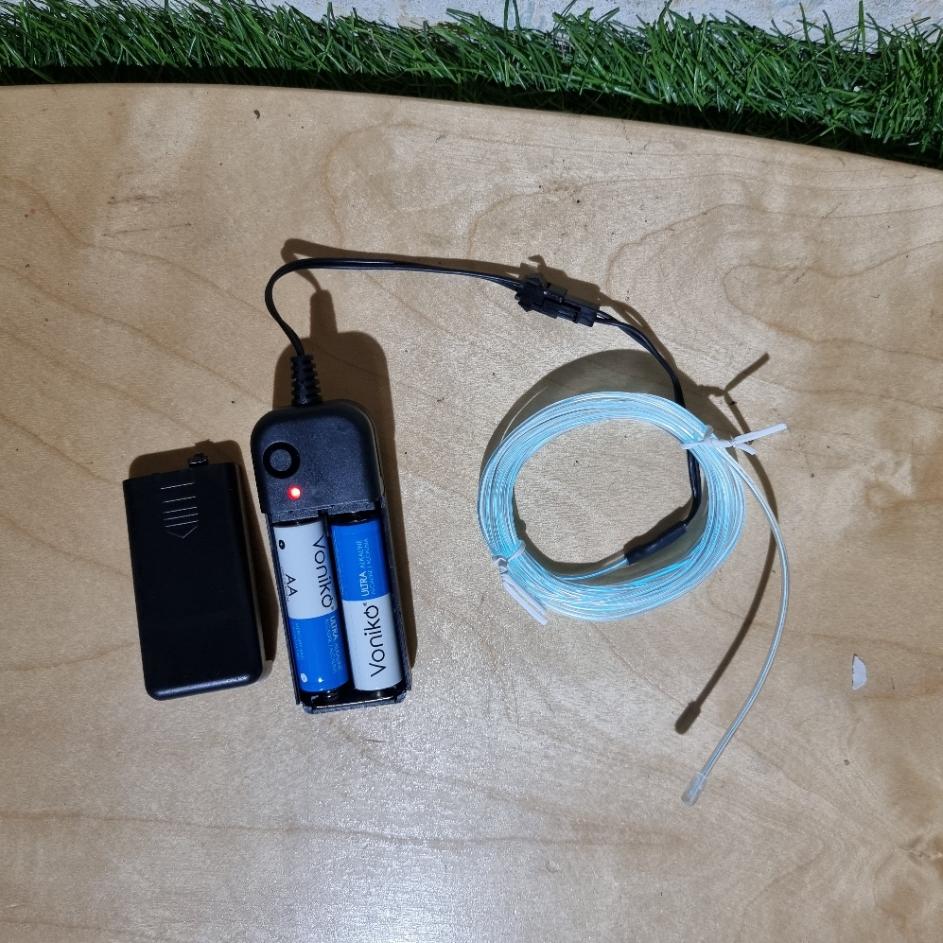 [0320] ไฟแต่ง ติด สเก็ตบอร์ด สกู๊ตเตอร์ ใส่ถ่าน AA ปรับไฟกระพริบ 3mode ซ่อนใต้ ขอบกันกระแทก