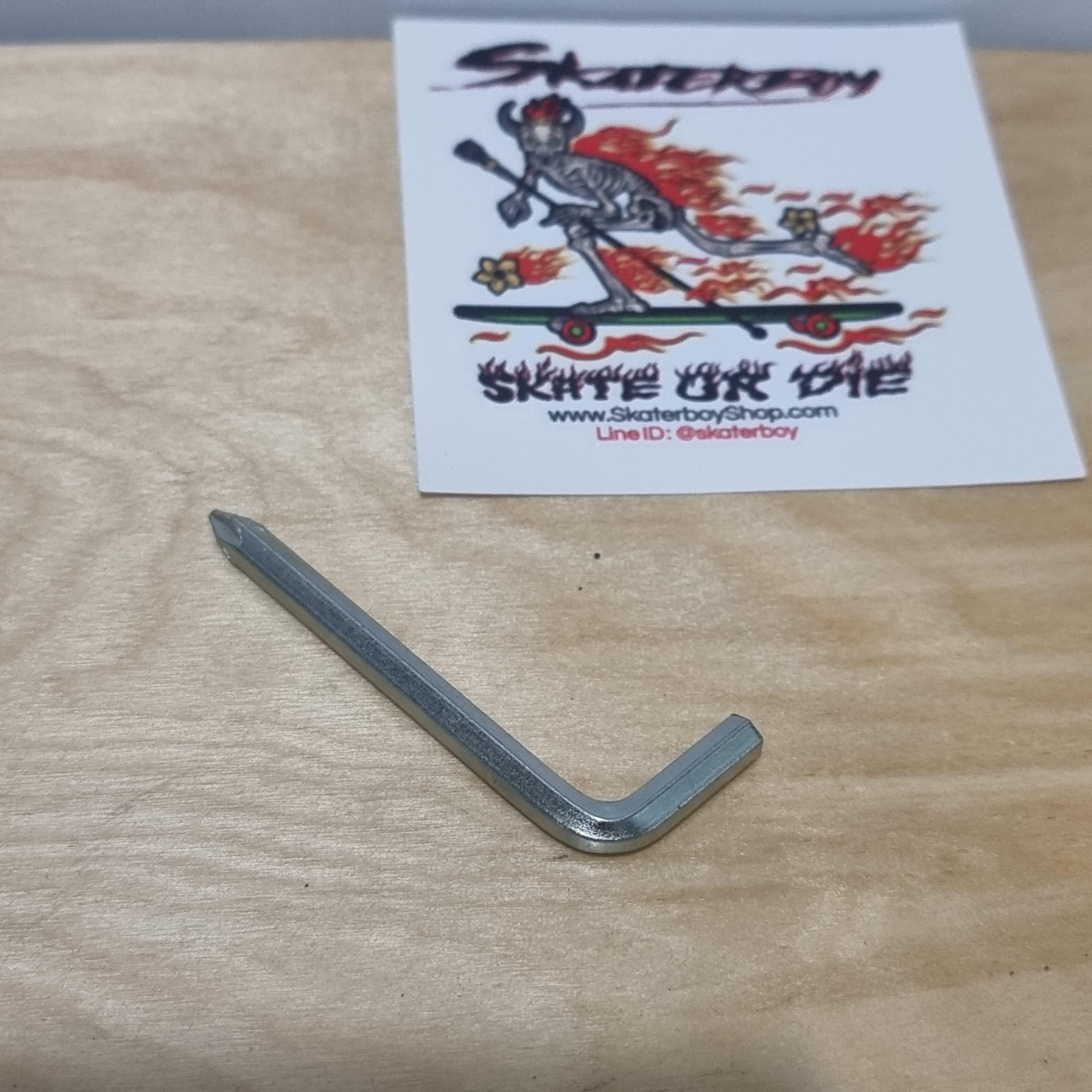 [0320] ประแจตัวที skate tool ไขน็อต ยึดทรัค ยึดล้อ ยึดคิงพิน สเก็ตทูลสำหรับสเก็ตบอร์ด