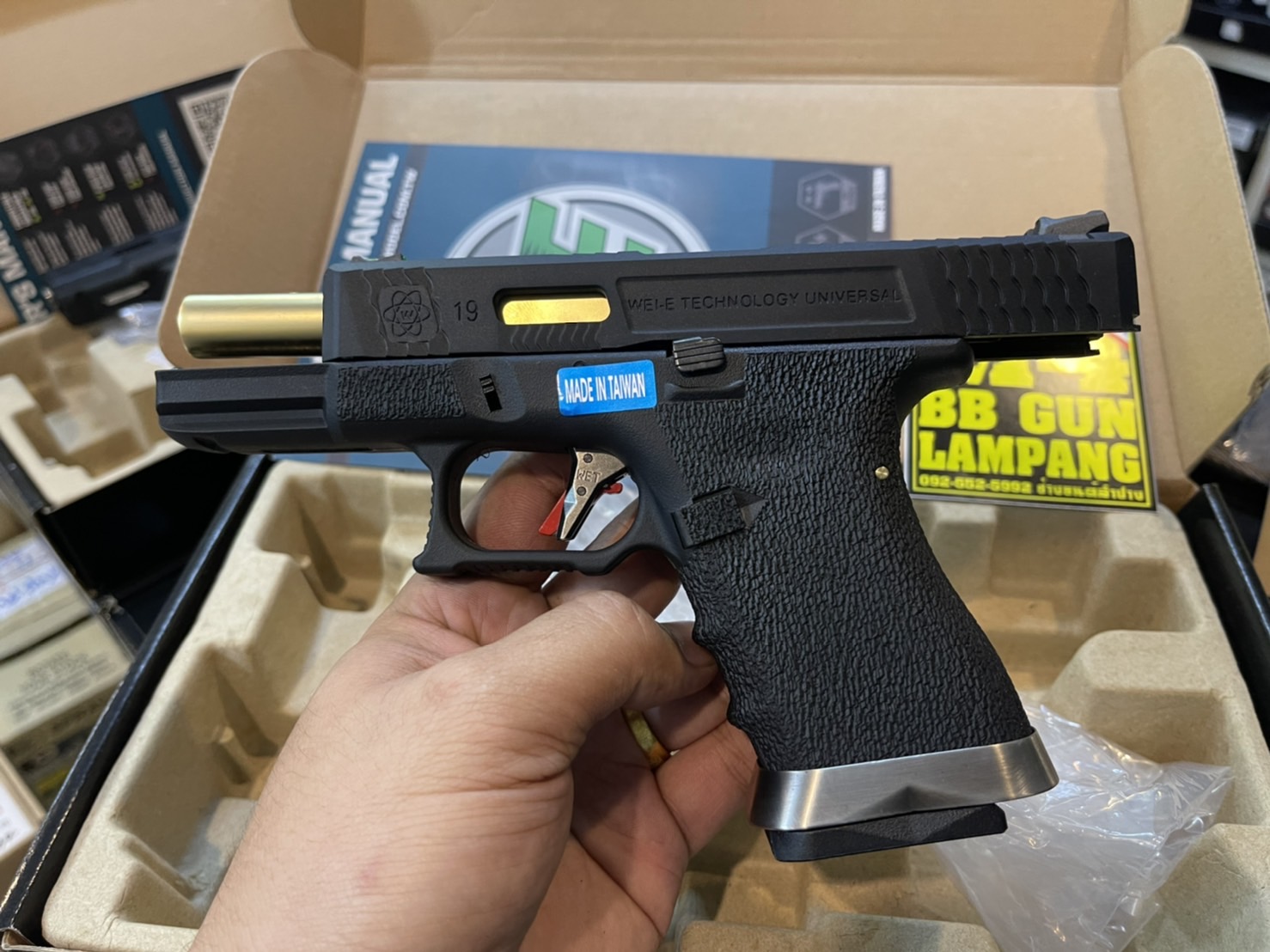 WE Glock19 G-Force Custom – เฟรมดำ สไลด์ดำ ลำกล้องทอง
