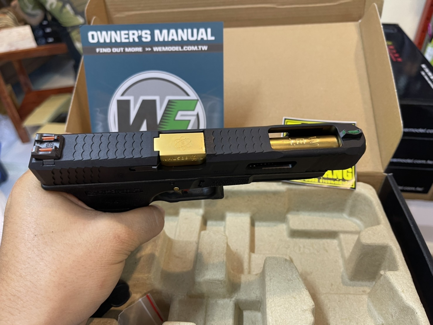 WE - Glock 34 G-Force T1 เฟรมดำ สไลด์ดำ ท่อทอง