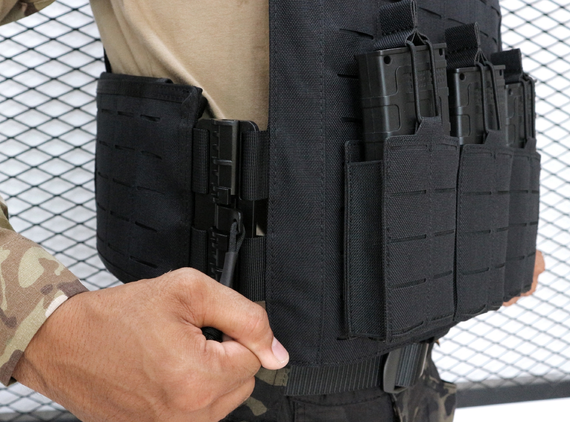 เสื้อเกราะปลดไว Swat Vest V4 (K2690)
