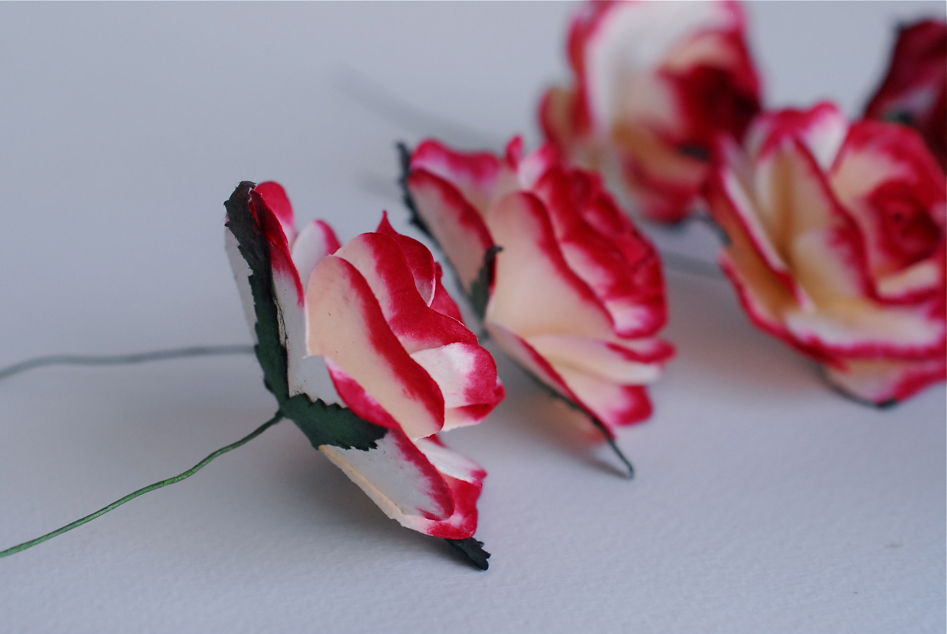 ดอกไม้กระดาษสา, สำหรับของชำร่วย, งานแต่งงาน, ดอกกุหลาบ PUL4-4 N ขนาด 4.5 cm. สีแดงปัด#507 สำเนา