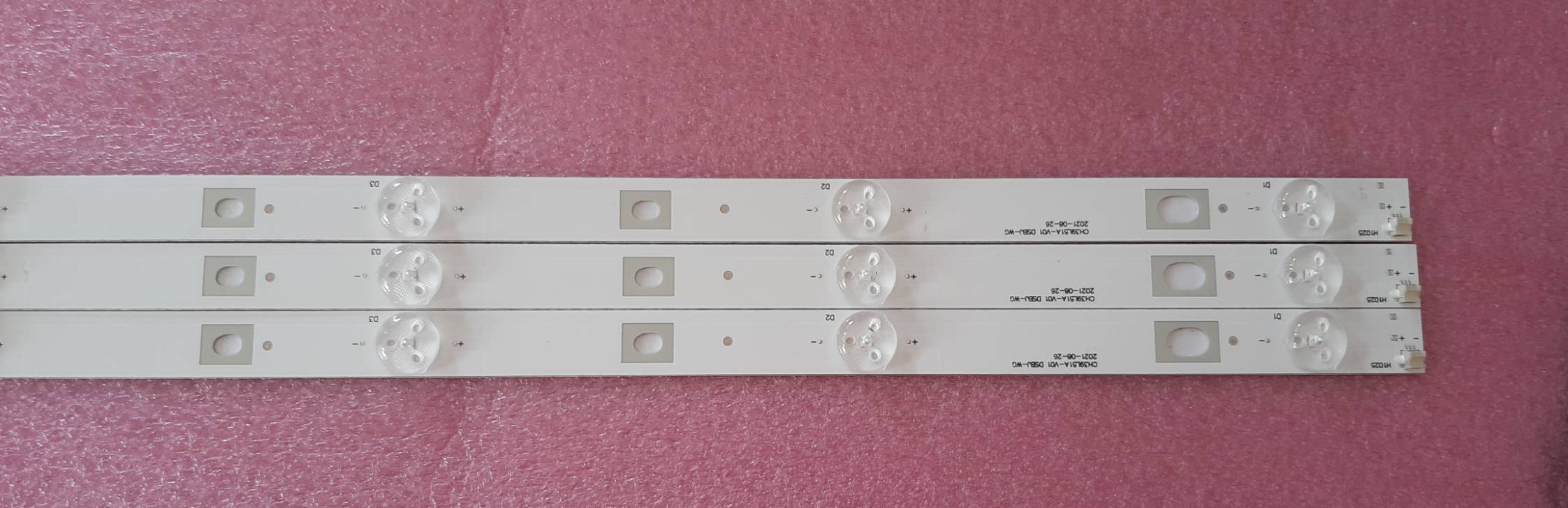 มีแล้ว หลอดใหม่อันที่ 154 หลอด7ดวง3แถว 39D3503V1W7C1B74417M CH39L51A-V01 DSBJ-WG xly23022810015