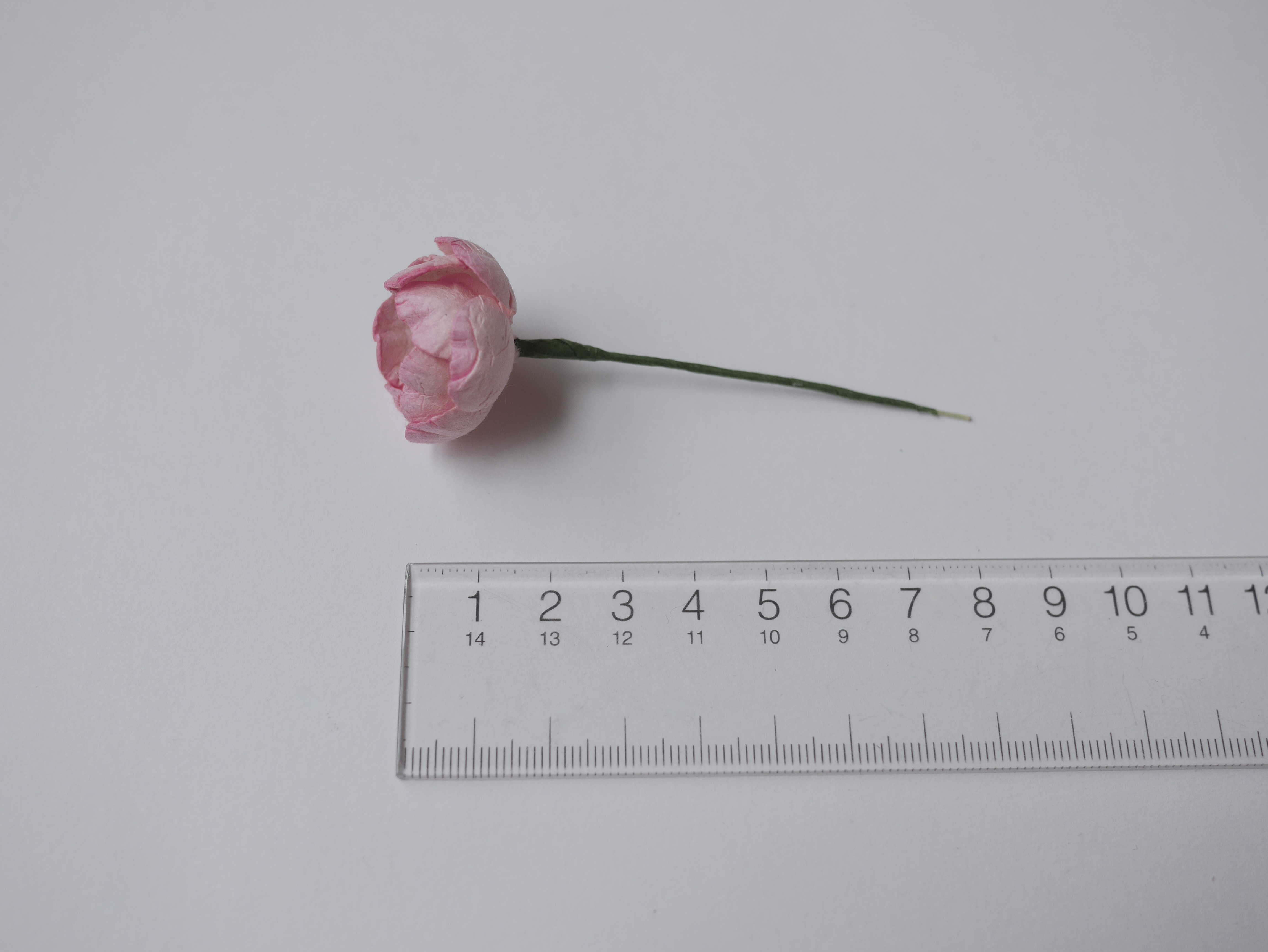 ดอกกุหลาบกระดาษสา peony ดอกไม้กระดาษสาราคาส่ง, ดอกไม้กระดาษ,ดอกไม้ประดิษฐ์ สำหรับตกแต่งของชำร่วย งานแต่งงาน ดอกกุหลาบกลม peony ขนาด 3.5 cm. จำนวน 25 ดอก, สีชมพูปัดสีขาว เกสรสีดำ Paper Flowers, Peony flowers supplies size 3.5cm./ 25 pieces, handmade flower