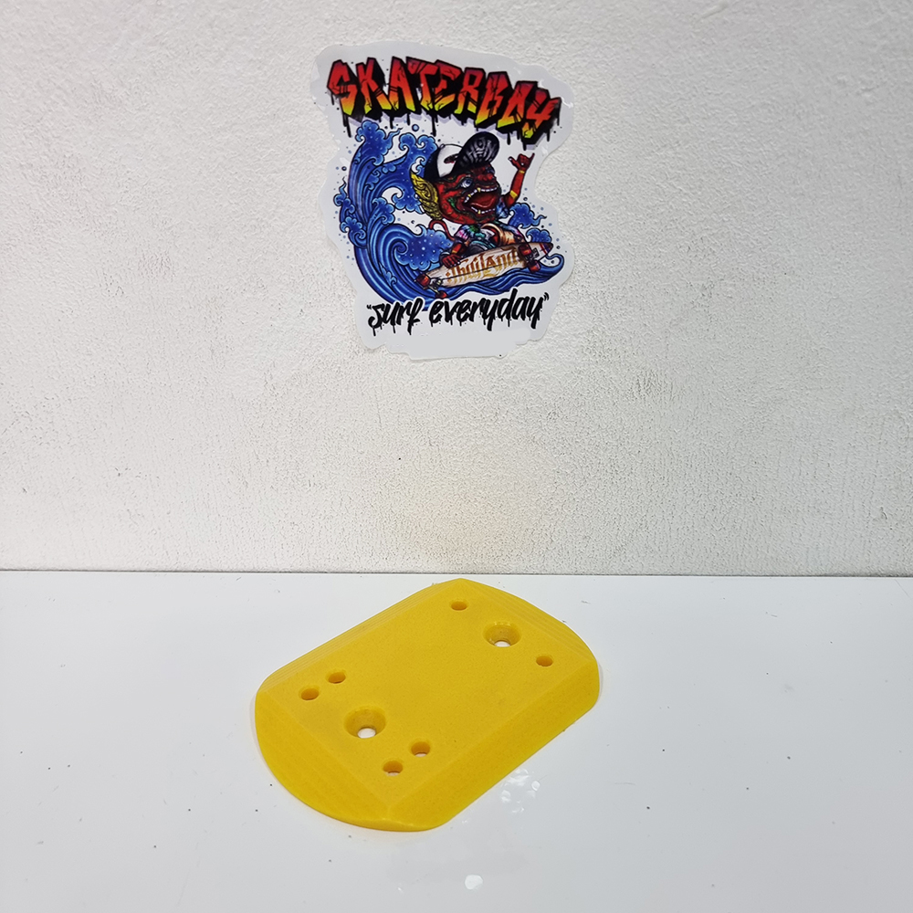 [0311] พลาสติกแข็งรองทรัค หนา 6mm ฐานกว้าง วัสดุ POM