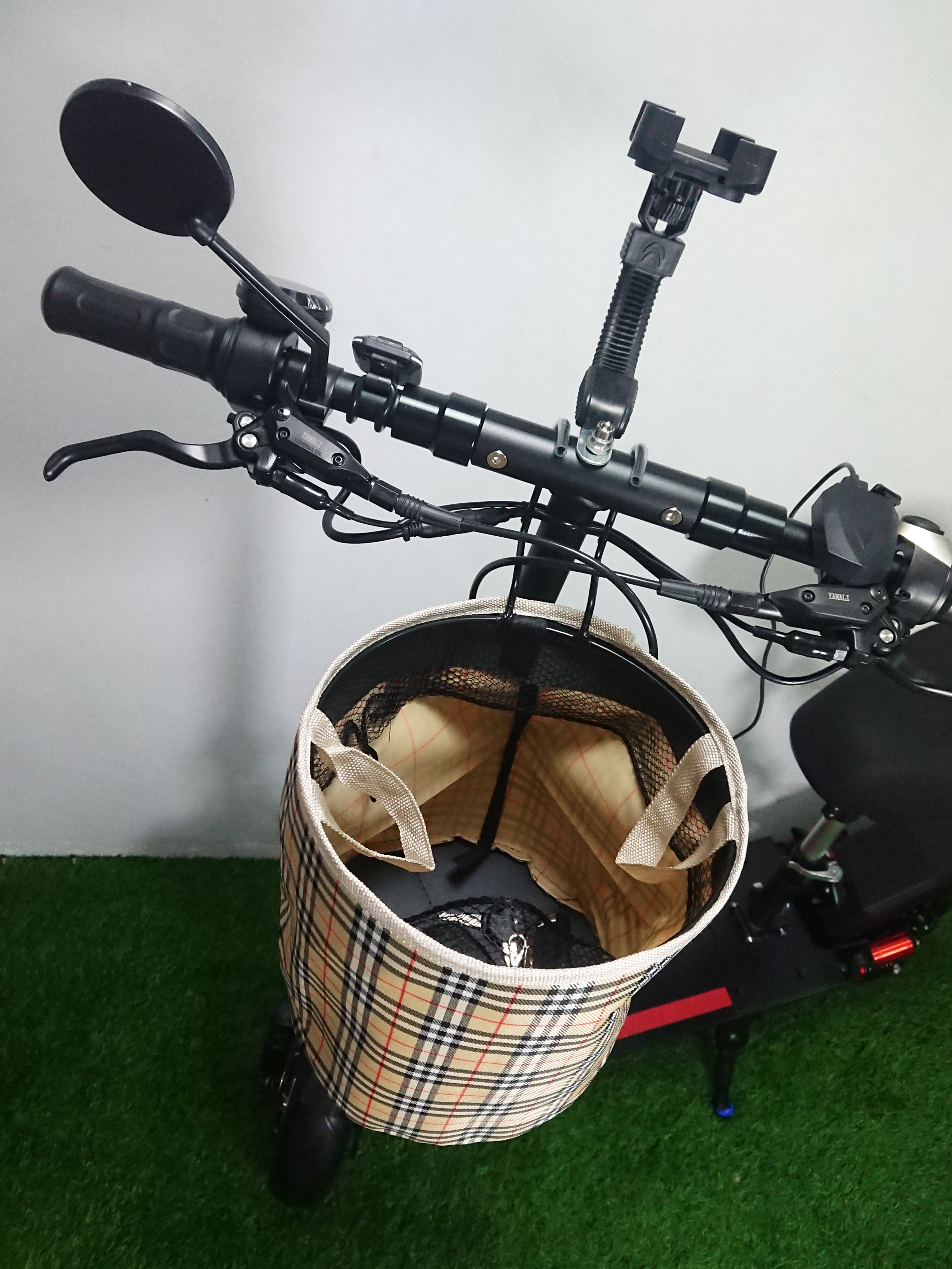 [0601] สกู็ตเตอร์ไฟฟ้า รุ่น BigScoot ล้อ 11 นิ้ว แบตเตอรี่ 60V ใช้เดินทางจริงจัง ฟังก์ชั่นเพียบ Electric scooter