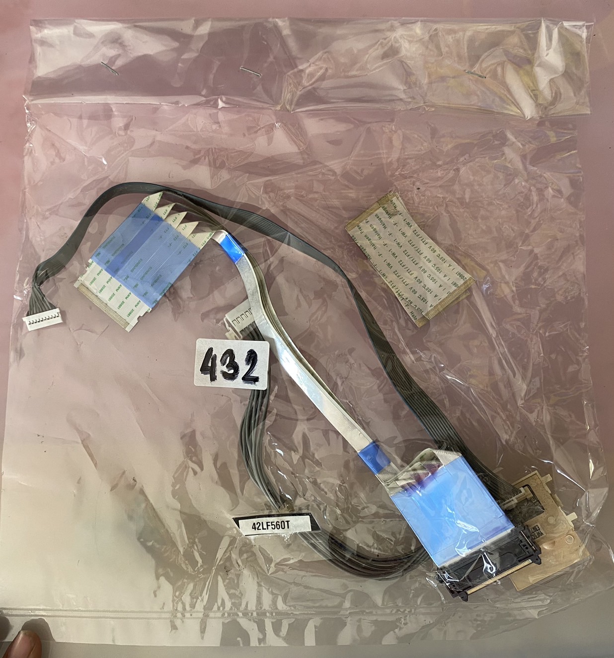 ชุดสายแพร 432 LG 42LF560T
