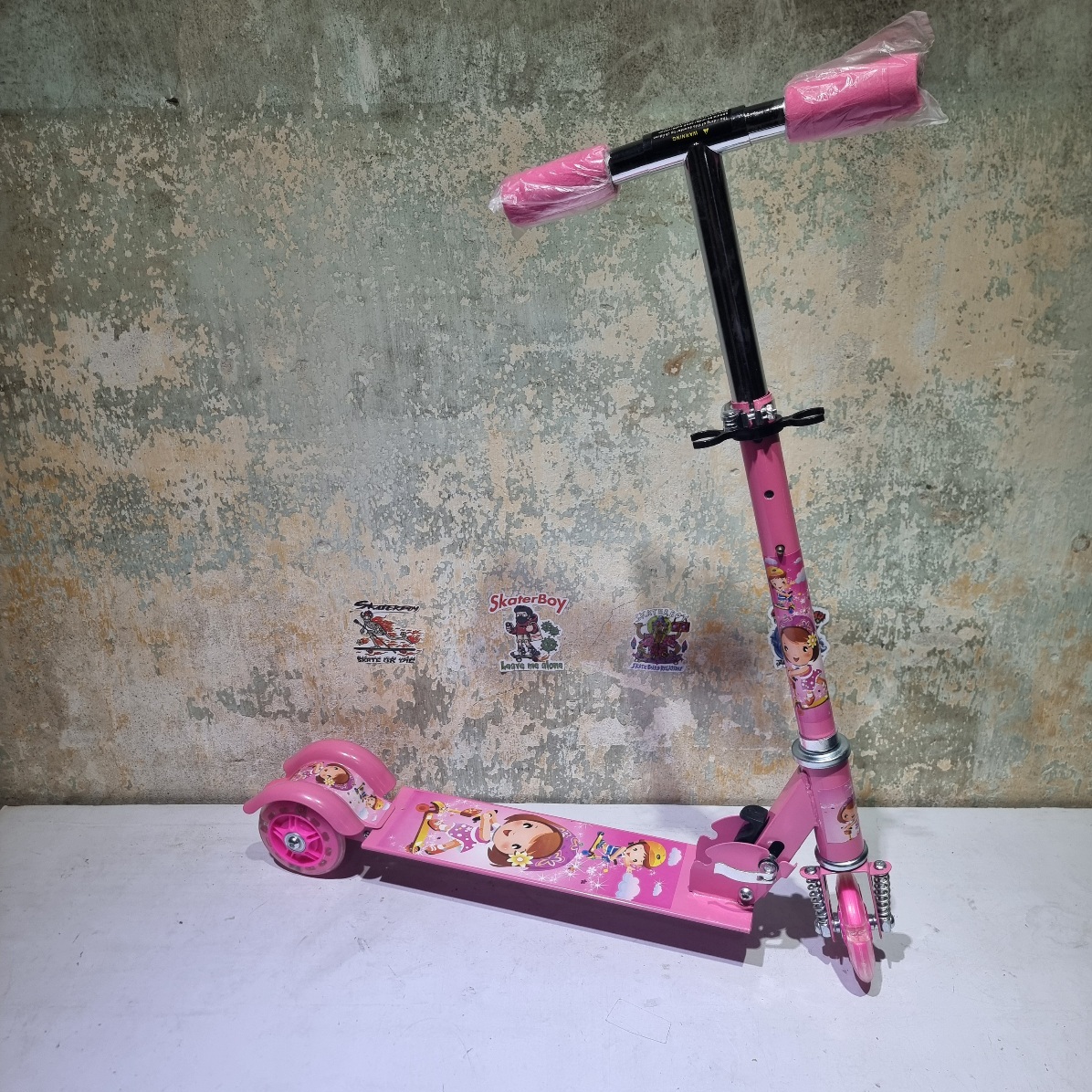 [0211] kid scooter 3ล้อ เบรกหลัง สำหรับเด็กเล็ก เริ่มต้น พับเก็บได้ พกพา สะดวก