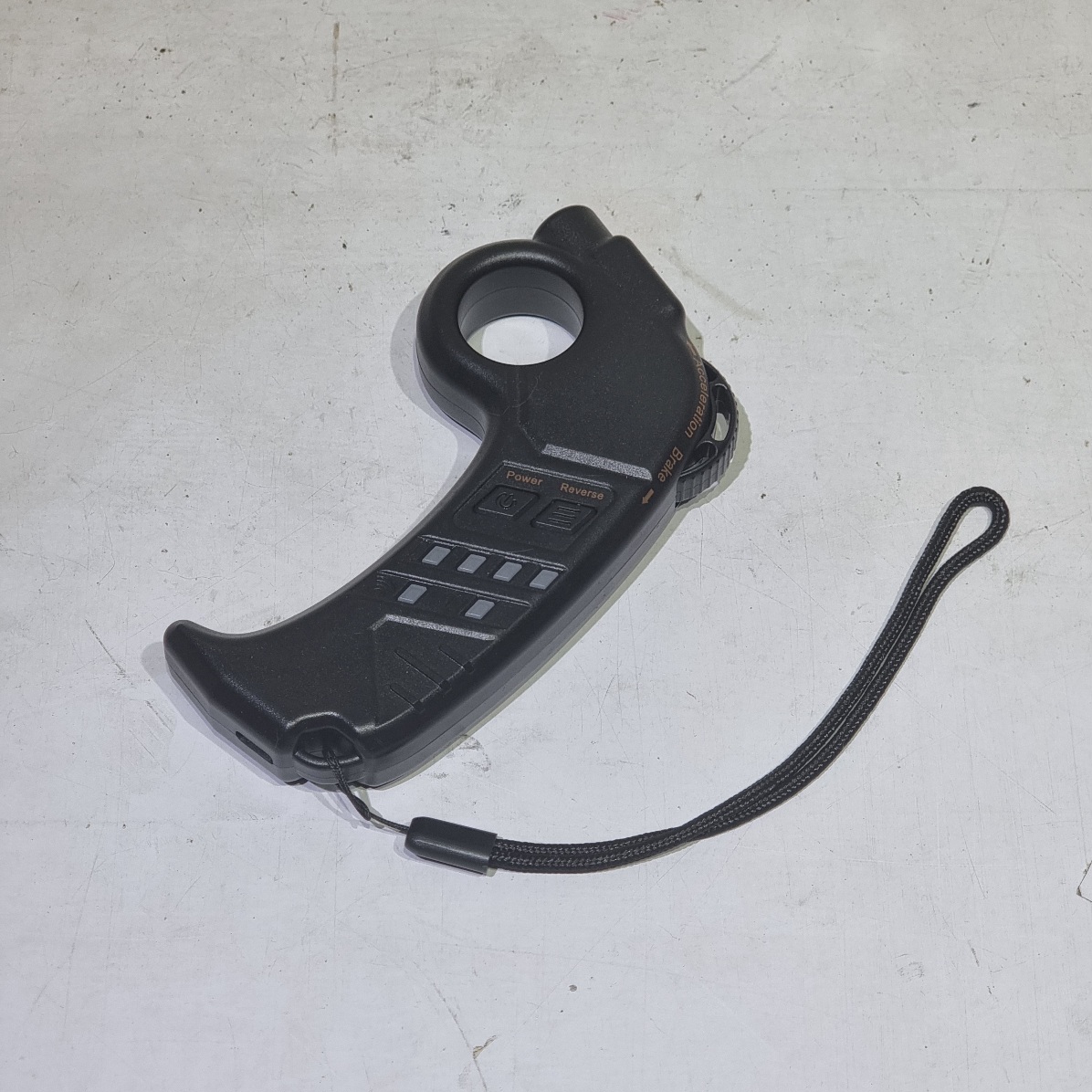 [0504] รีโมท คอลโทรล สเก็ตบอร์ดไฟฟ้า ใช้เหมือนแบบเดิมที่หาย remote control E skateboard