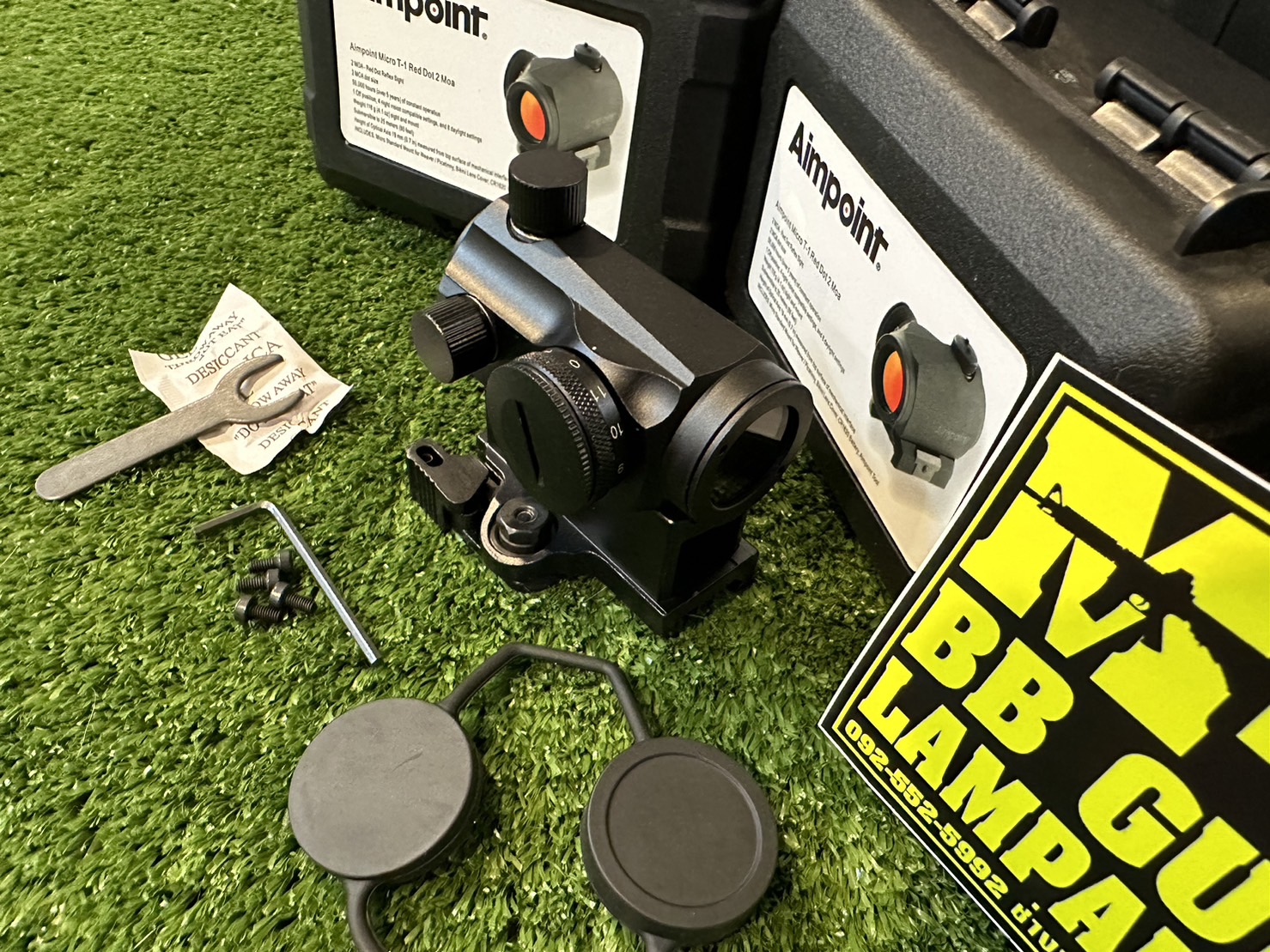 Dot: Aimpoint Micro T-1