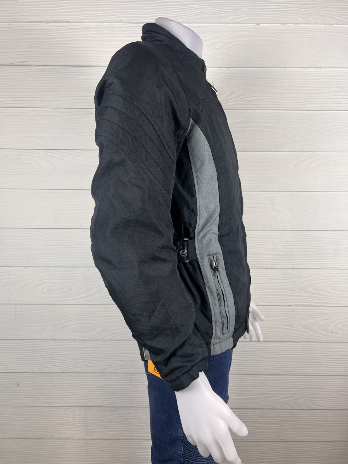 เสื้อขี่มอเตอร์ไซด์( มือสอง) CTA 596 : อก 40-42" ยาว 26" (M) Weise