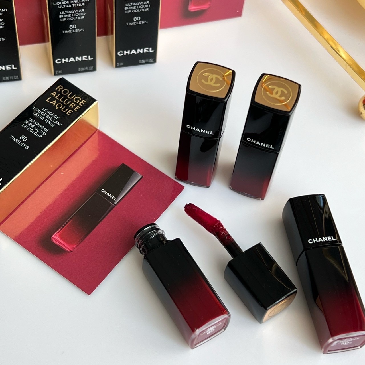ลิปสติก Chanel Rouge Allure Laque 2 ml # 80 Timeless