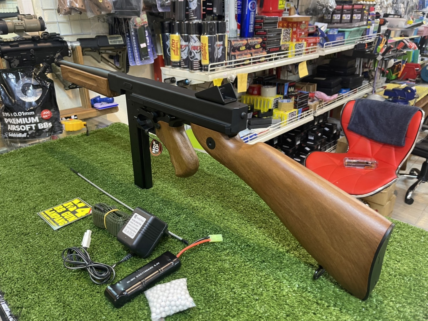 CYMA CM.033 Thompson