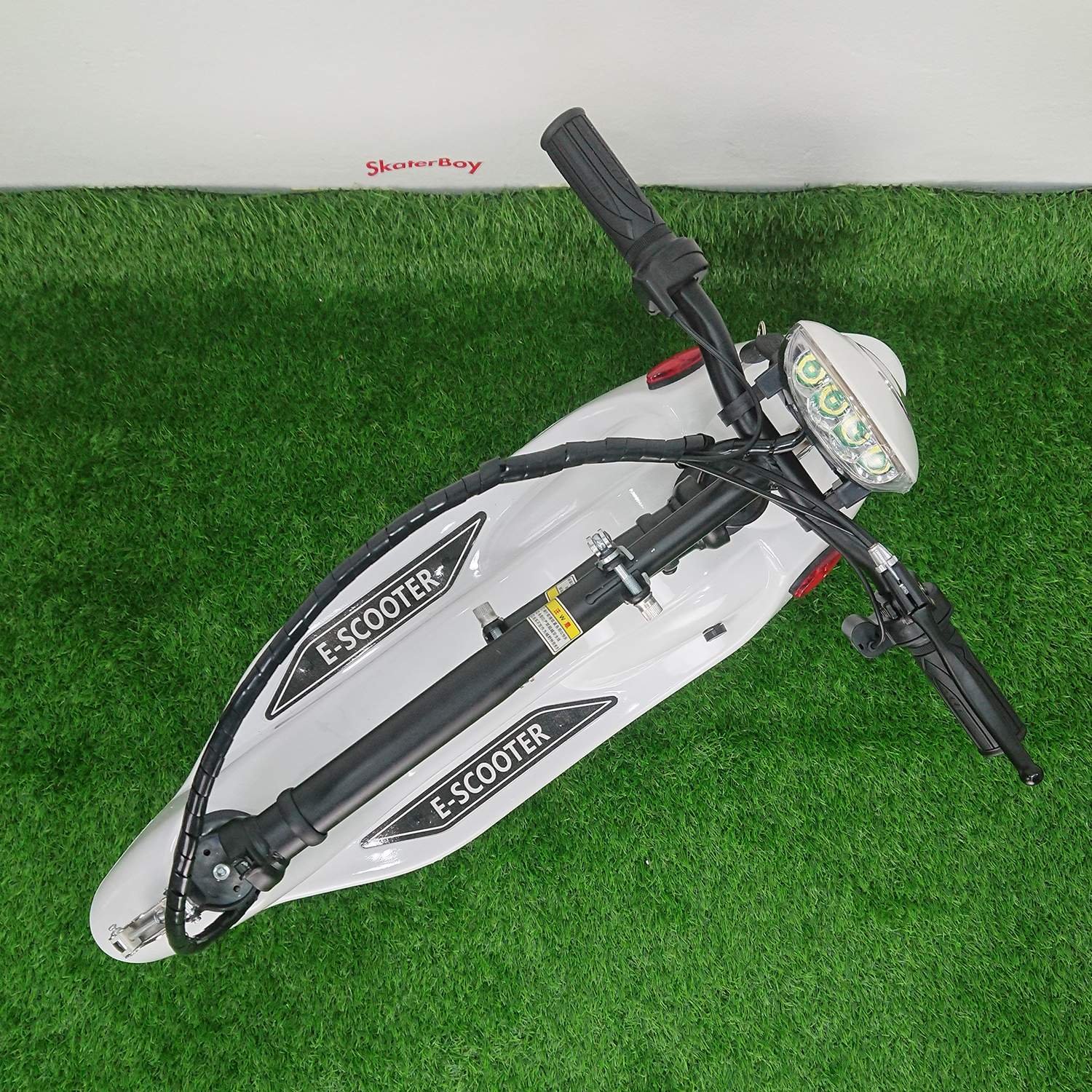 [0601] สกู็ตเตอร์ไฟฟ้า รุ่น Rabbit สำหรับผู้หญิง ล้อ6นิ้ว รับประกัน6เดือน มีอะไหล่เปลี่ยน Electric scooter