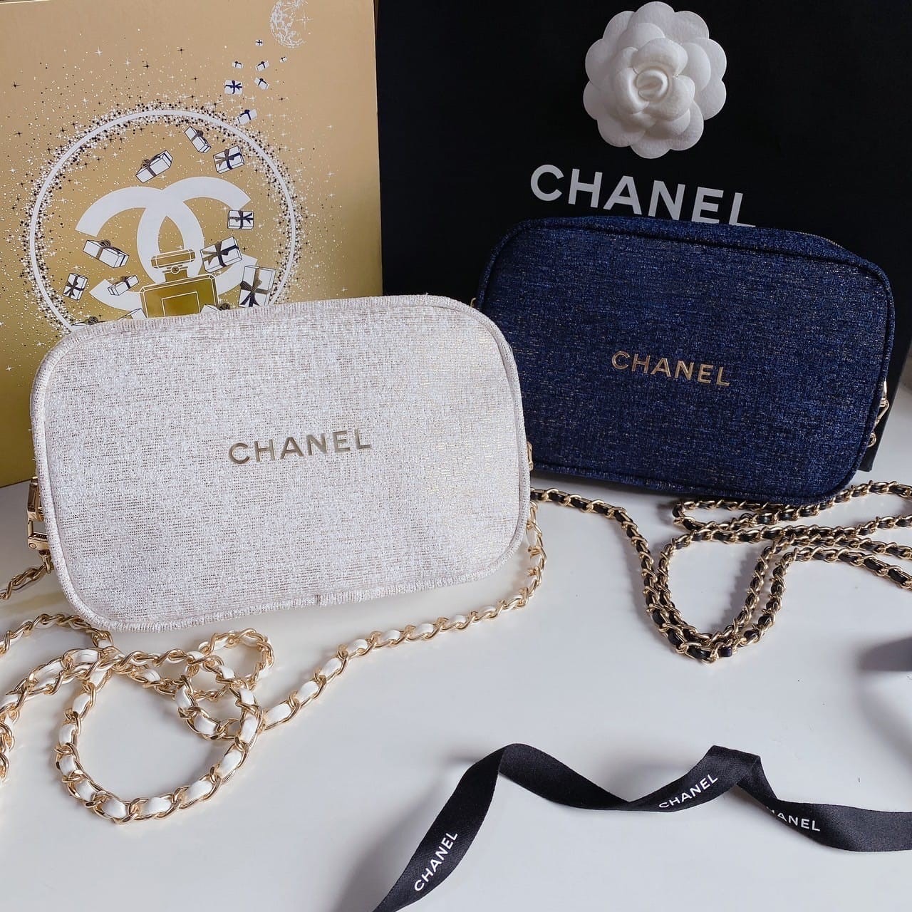 กระเป๋าสะพาย Chanel VIP Bag