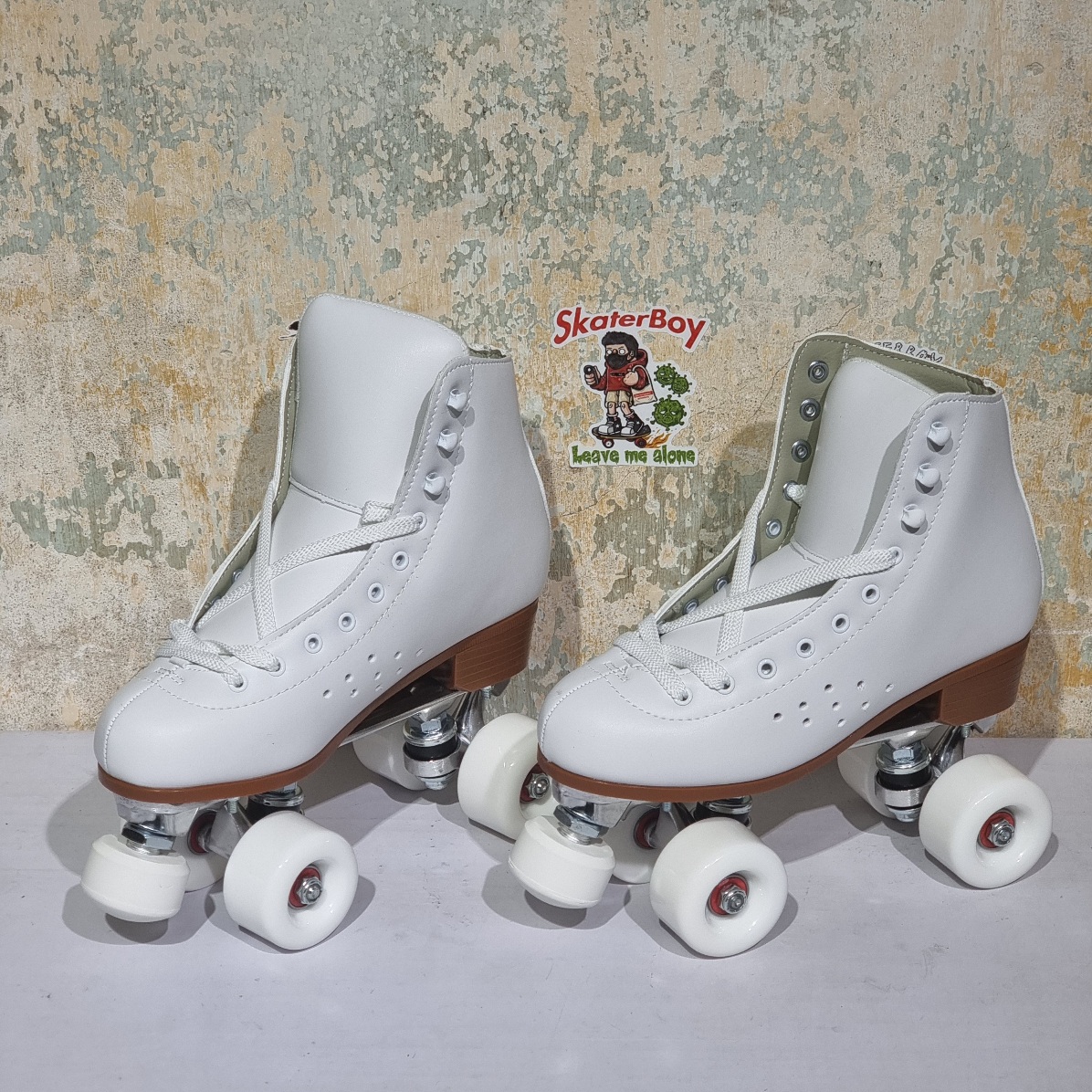 0231 รองเท้า Roller skate ผิวมัน ส้นสูง สำหรับผู้ใหญ่ คุณภาพดี