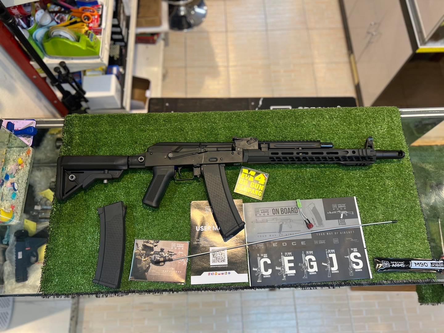 Specna Arms SA-J07 EGDE 2.0™ : SLR AK74