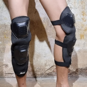 [0101][ลด50%] อุปกรณ์ป้องกัน แข้ง ศอก สำหรับ ollie สเก็ตบอร์ด กันบอร์ดฟาดแข้ง กีฬาผาดโผน