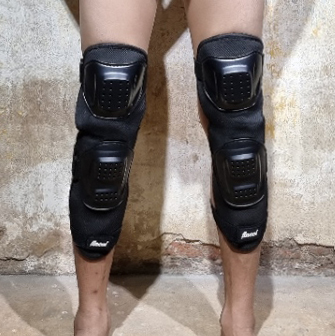 [0101][ลด50%] อุปกรณ์ป้องกัน แข้ง ศอก สำหรับ ollie สเก็ตบอร์ด กันบอร์ดฟาดแข้ง กีฬาผาดโผน