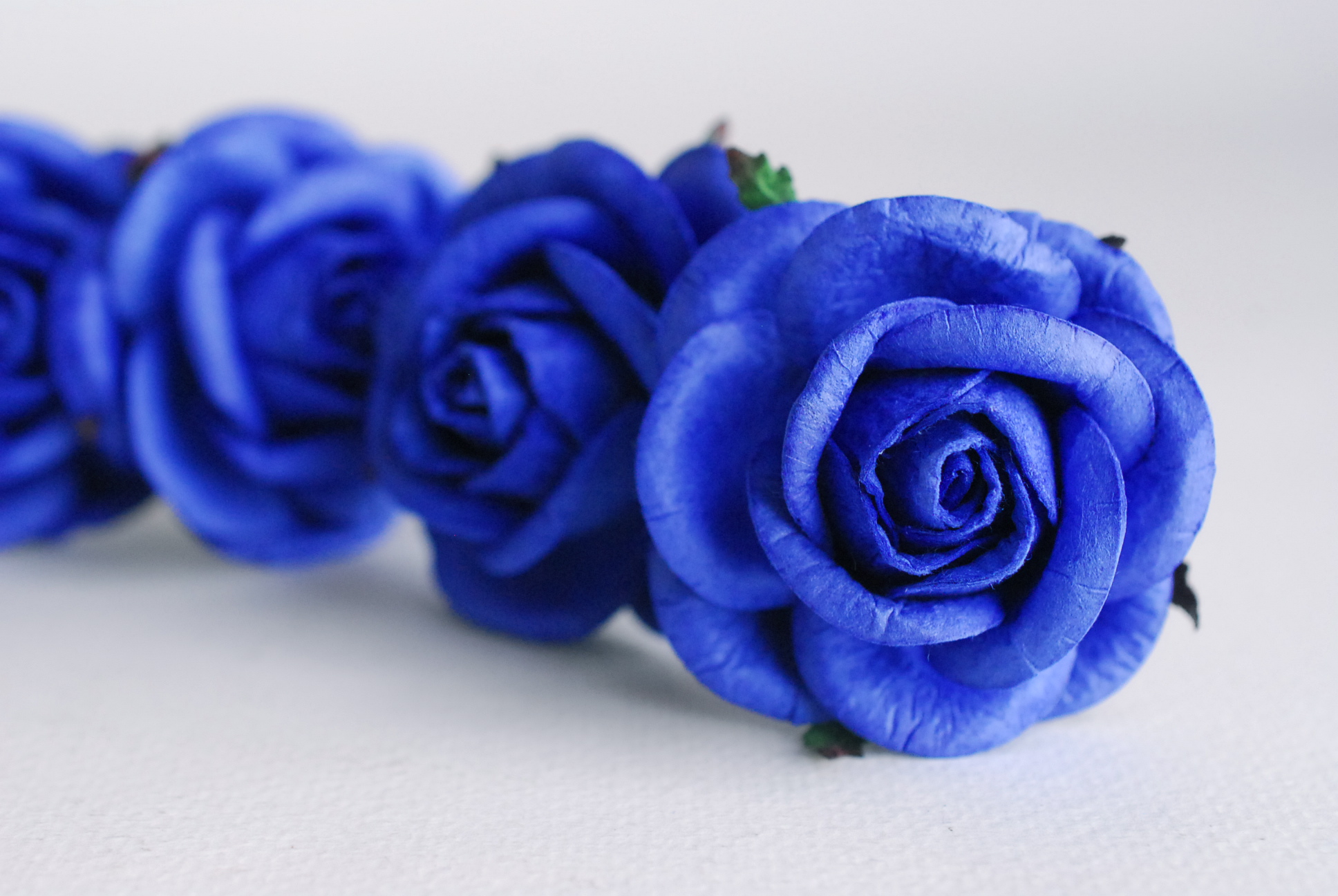 ดอกไม้กระดาษสา ดอกกุหลาบกระดาษสีน้ำเงินทะเล ขนา่ด 4.5 cm., สำหรับของชำร่วย, งานแต่งงาน, Paper flower,20 Pieces mulberry rose, 4.00 cm. ocean blue color.