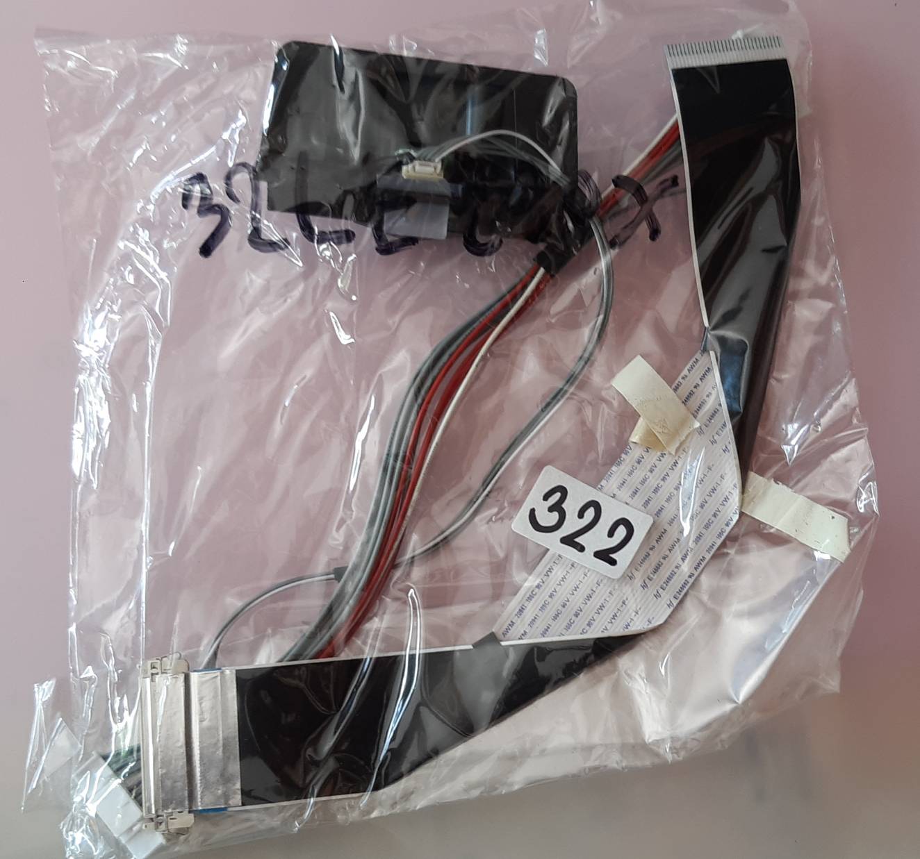 ชุดสายแพร 322 SHARP 32LE280X