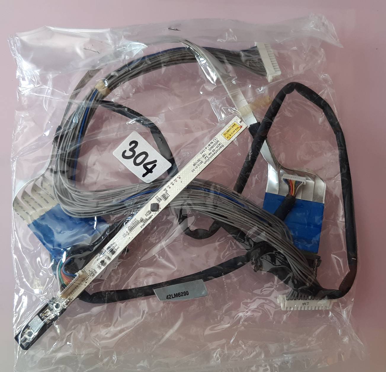 ชุดสายแพร 304 LG 42LM6200
