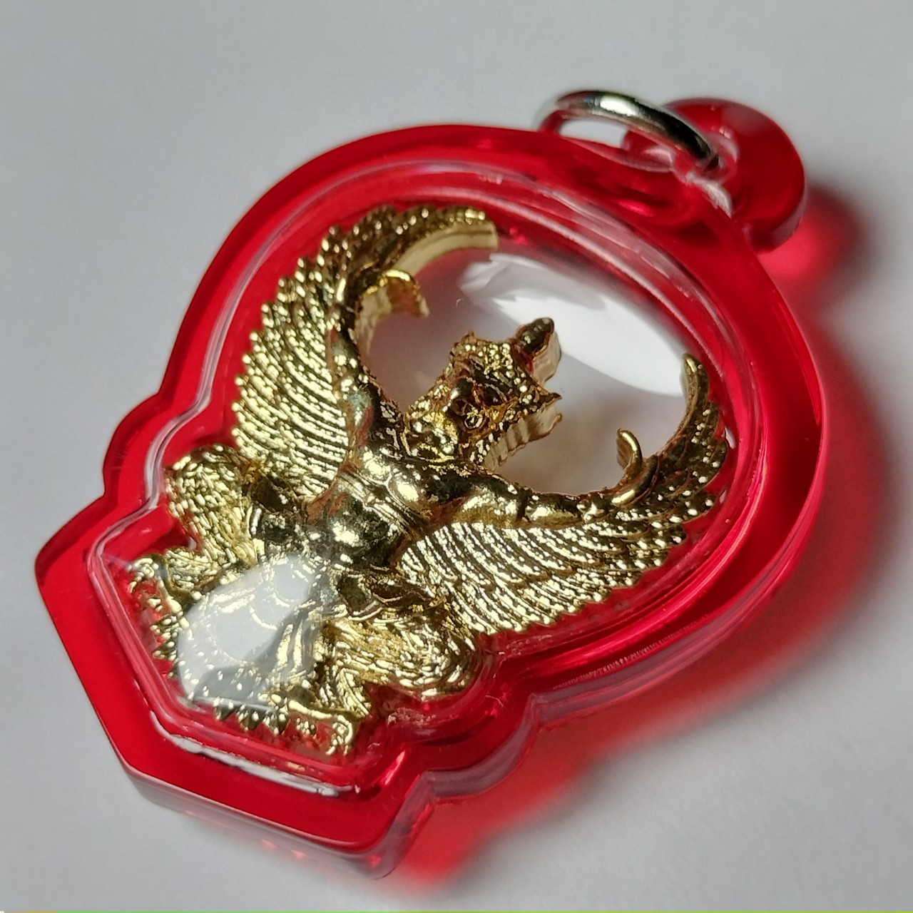 องค์พญาครุฑ อาจารย์วราห์ วัดโพธิ์ทอง เนื้อ : กะไหล่ทอง ปี : 2565