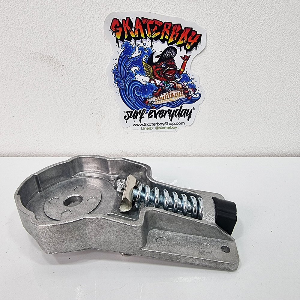 [0313] น็อตตัวเมีย สี่เหลี่ยมผืนผ้า พร้อมแผ่นเหล็กดันสปริง ยึดสปริงทรัค CX7 SM