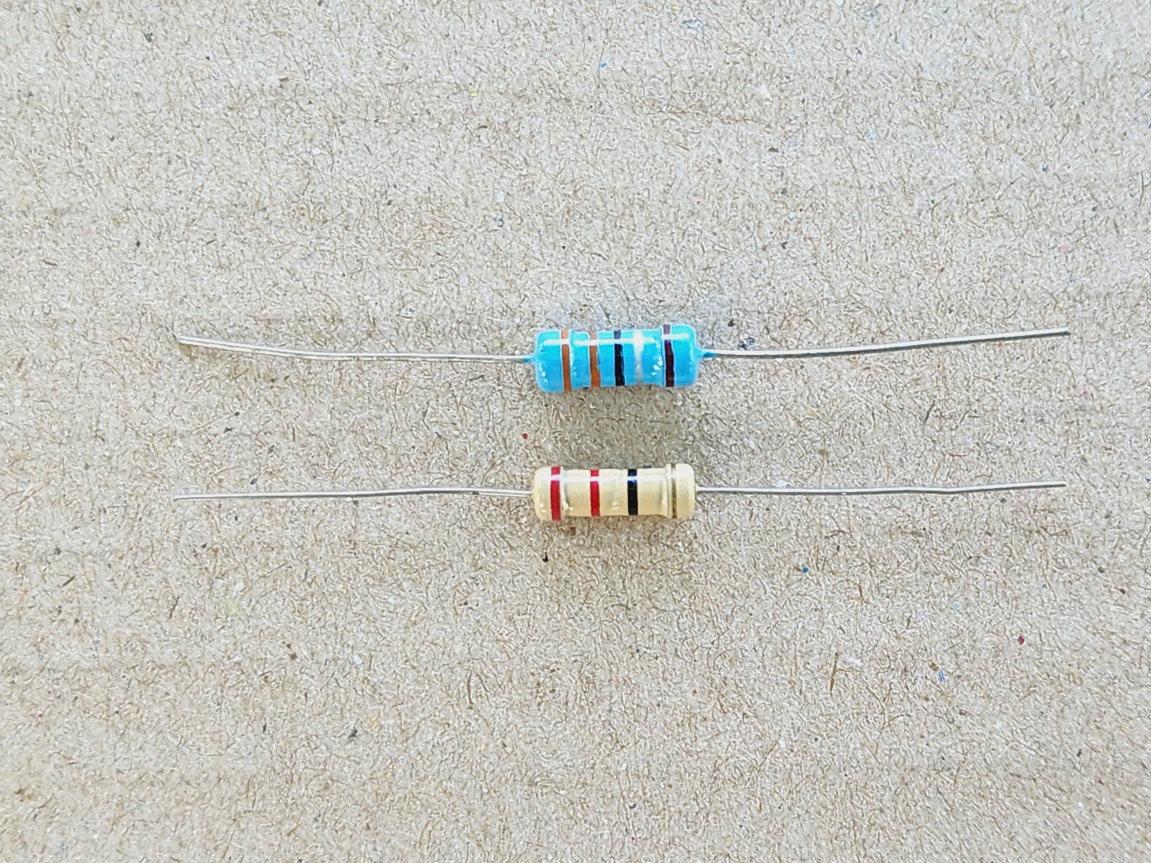 รูปตัวต้านทานชนิดต่างๆ R5 และ สัญลักษณ์ตัวต้านทาน