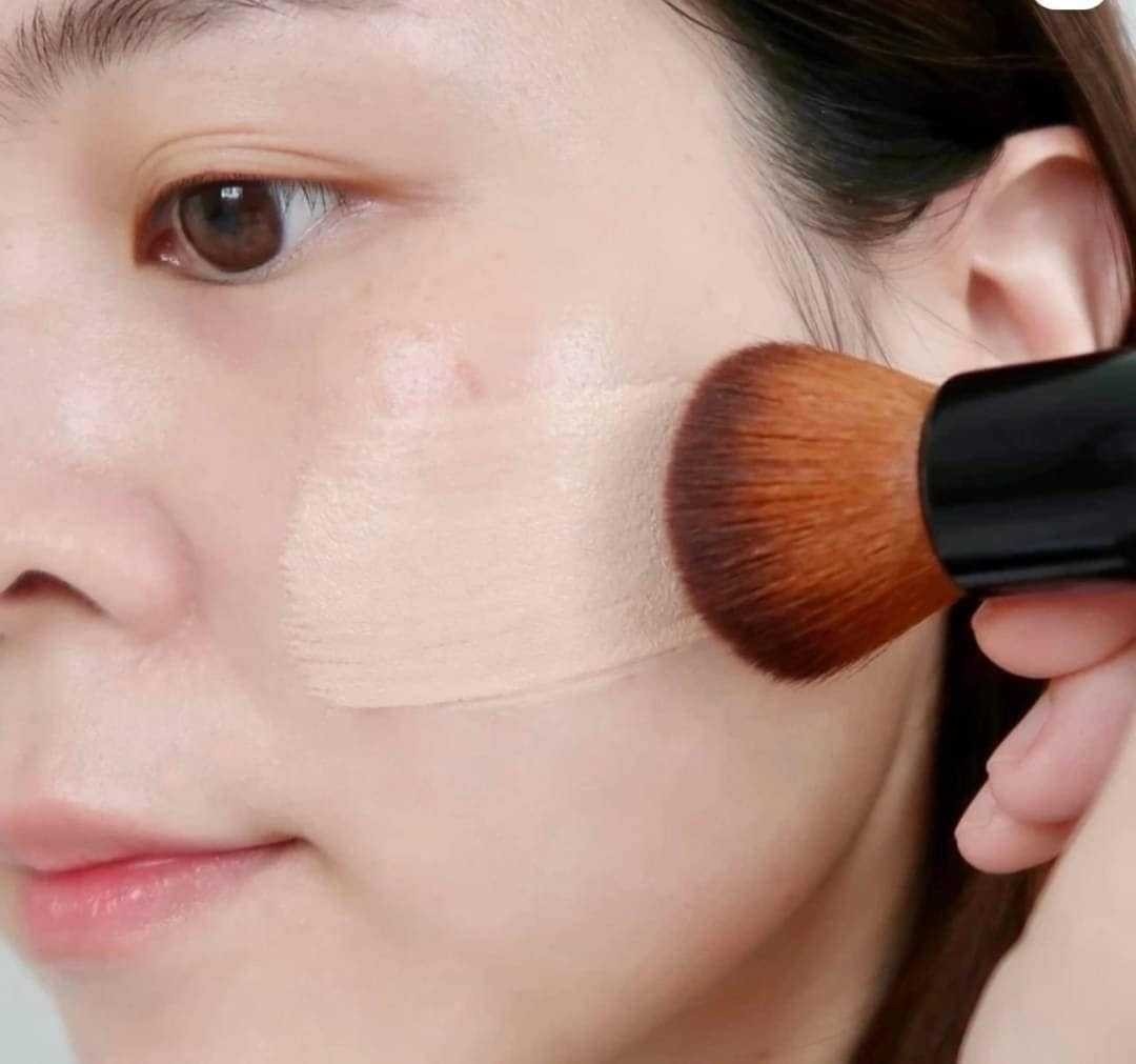 แปรงแต่งหน้า Bobbi Brown Full Coverage & Touch Up Brush