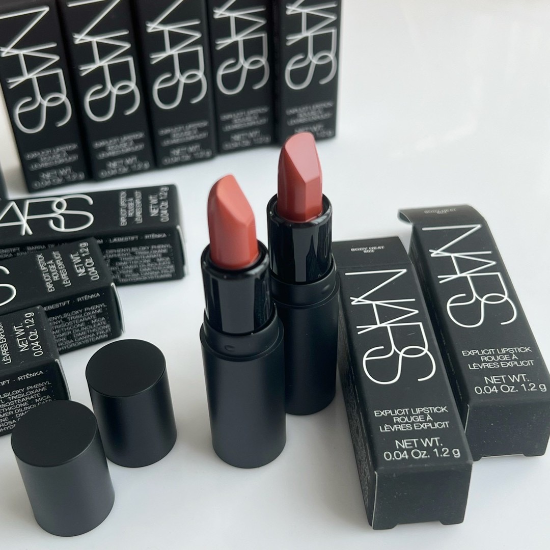 ลิปสติก Nars Explicit Lipstick 1.2g # 803 Body Heat